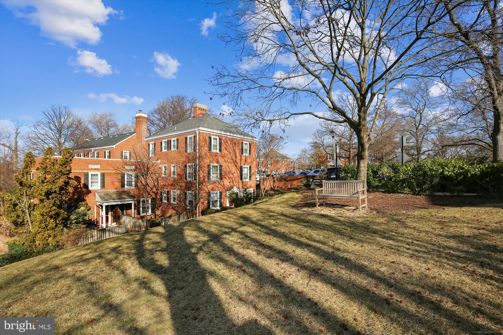 FAIRLINGTON VILLAGES - Residential
