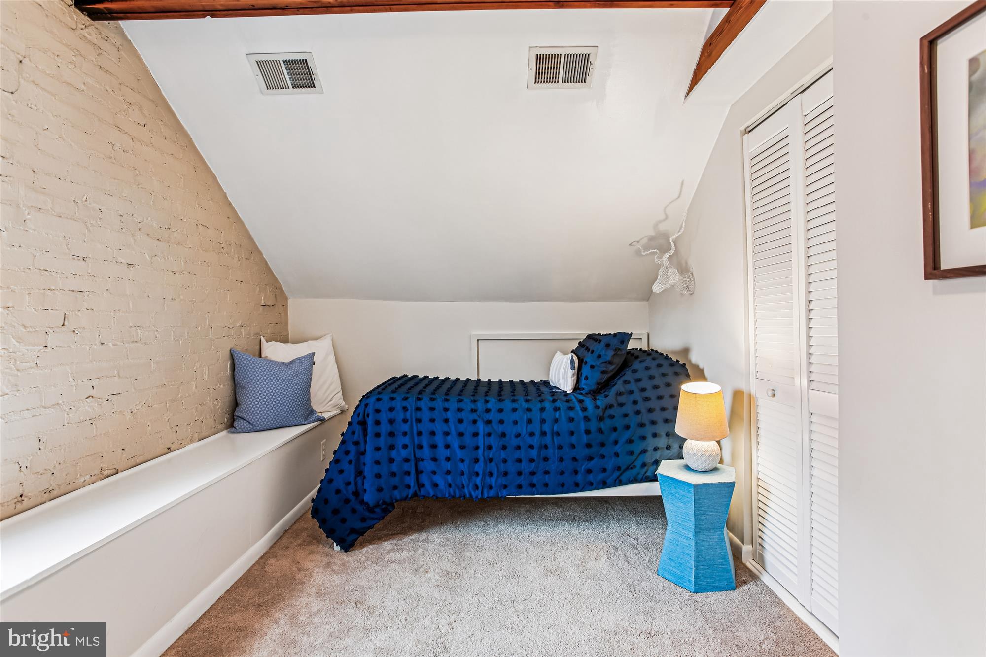 FAIRLINGTON VILLAGES - Residential