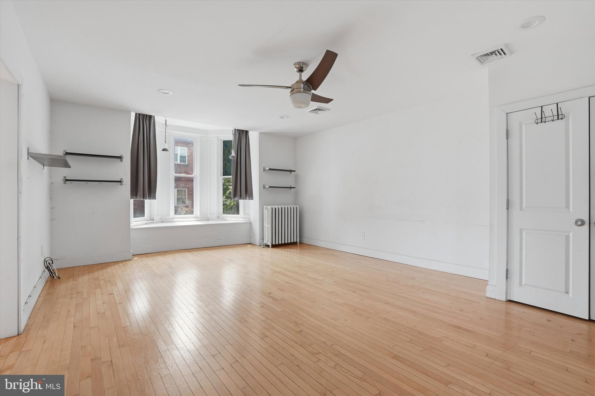 PASSYUNK SQUARE - Residential