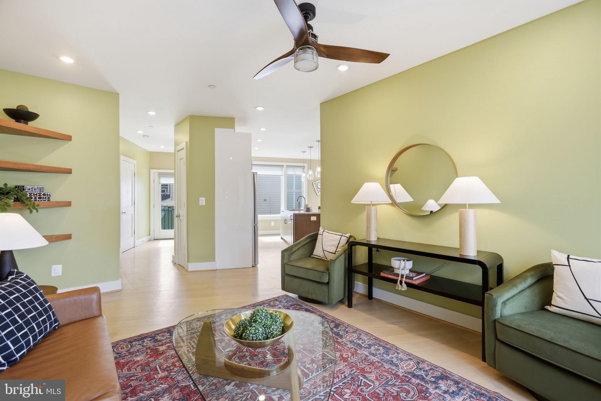 1301 POTOMAC AVENUE SE 2