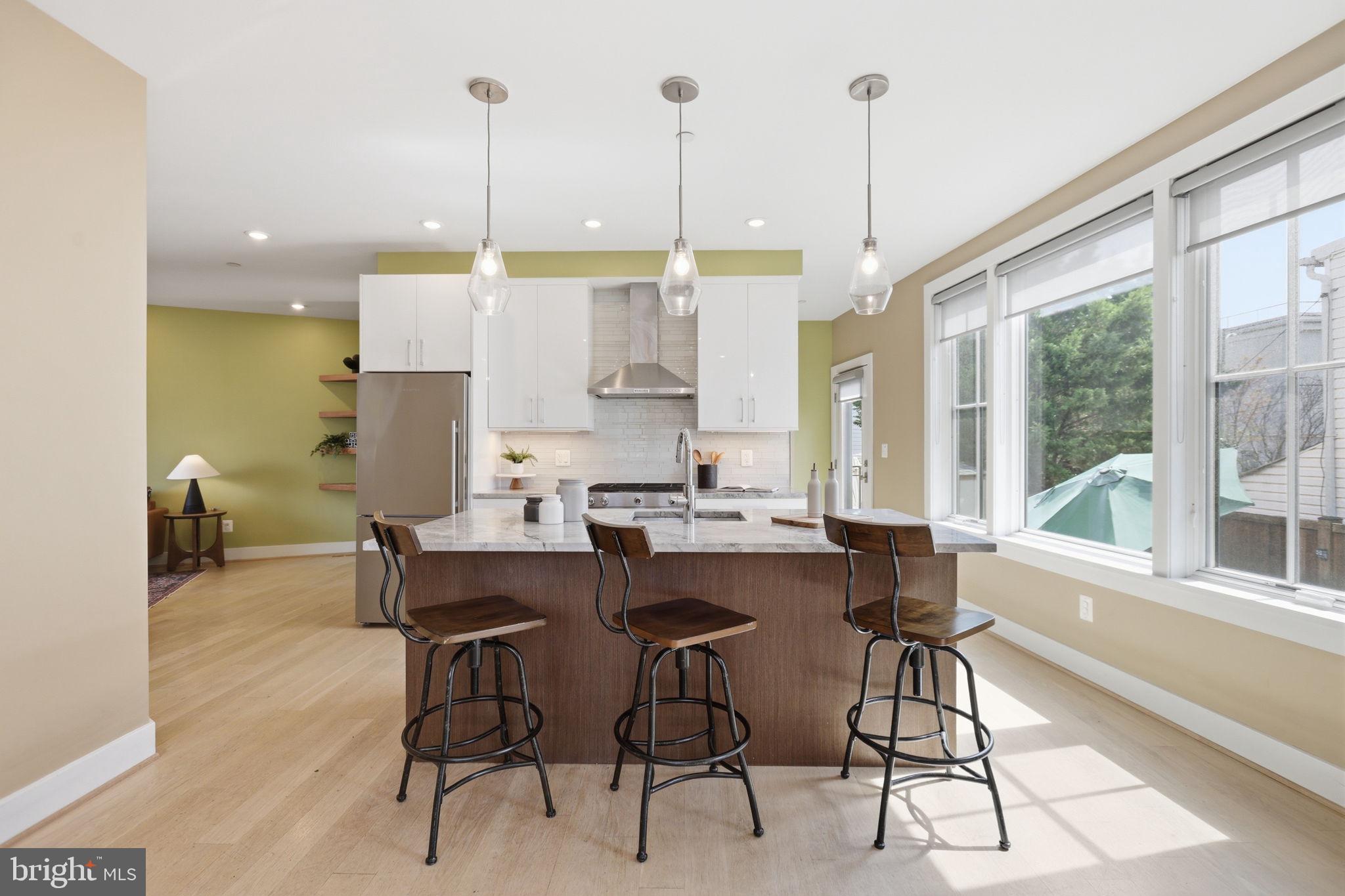 1301 POTOMAC AVENUE SE 2