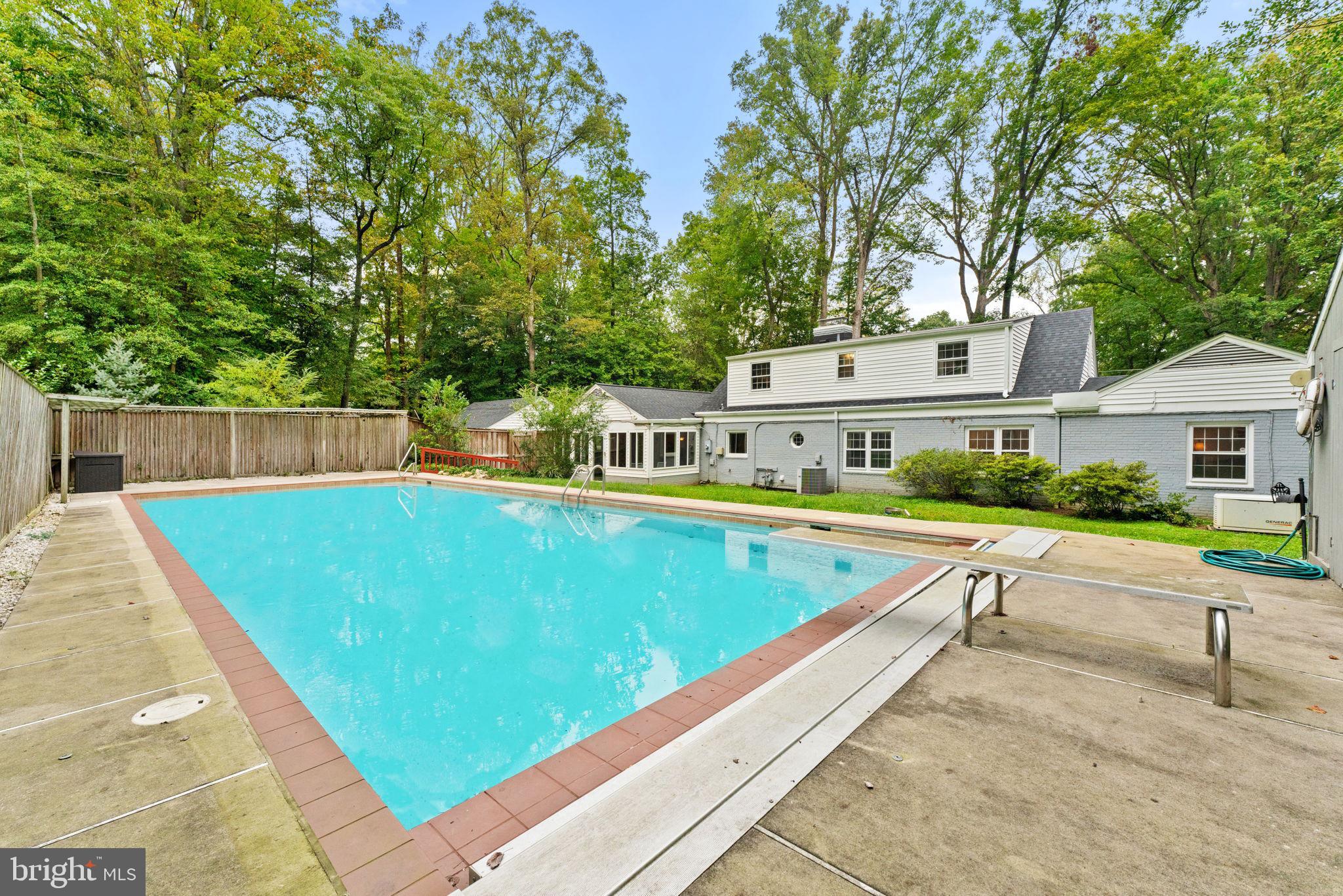 7405 SHENANDOAH AVENUE