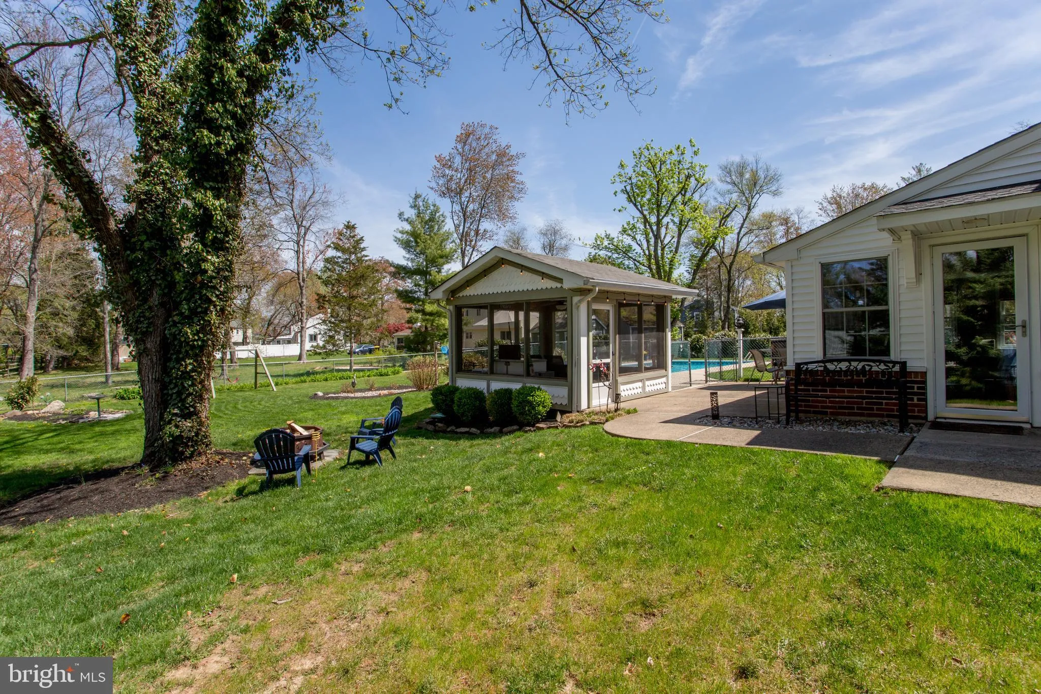 Chalfont, Pennsylvania 18914, United States, 3 Bedrooms Bedrooms, ,2 BathroomsBathrooms,Residential,Contingent,116633