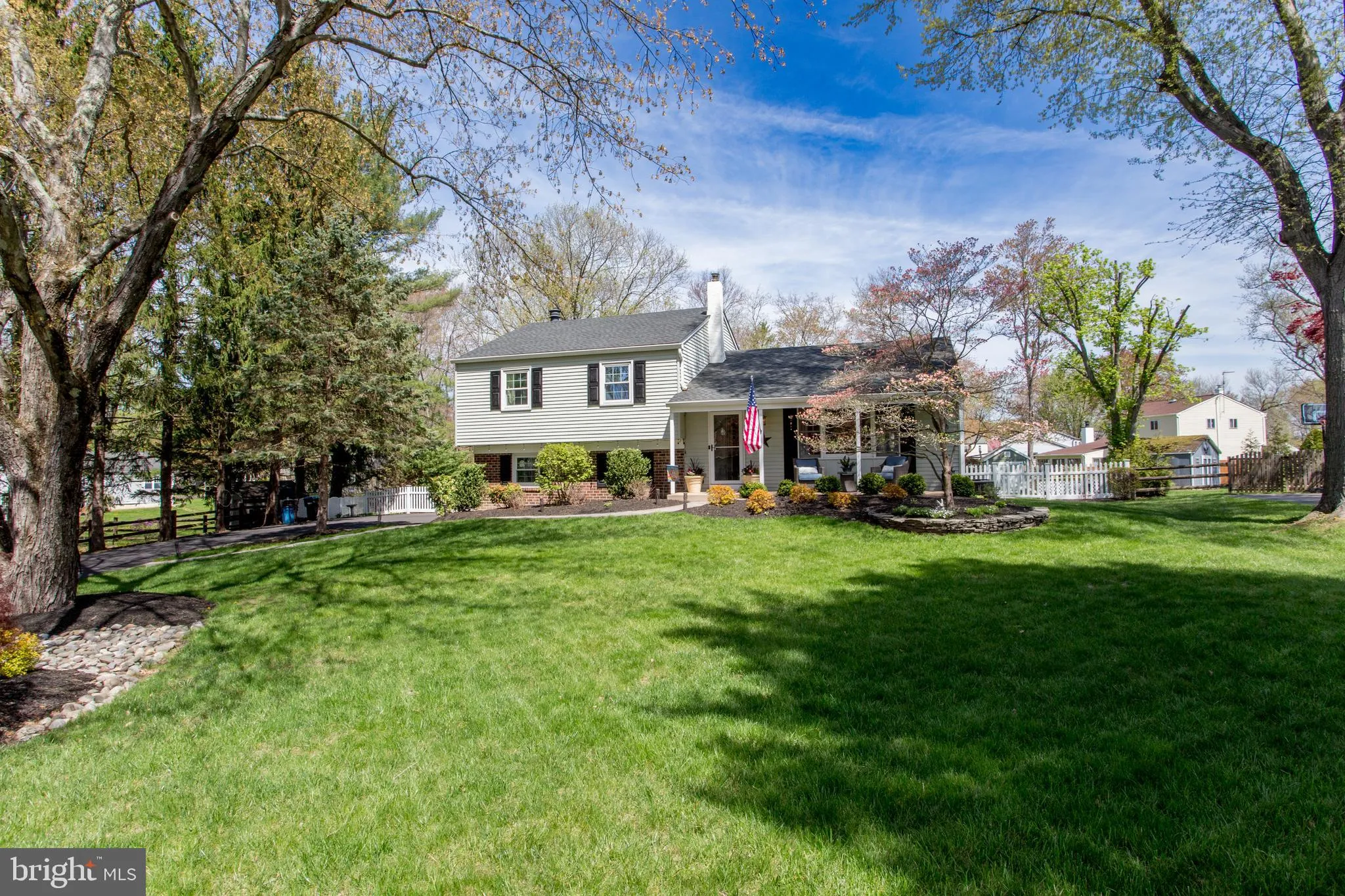 Chalfont, Pennsylvania 18914, United States, 3 Bedrooms Bedrooms, ,2 BathroomsBathrooms,Residential,Contingent,116633