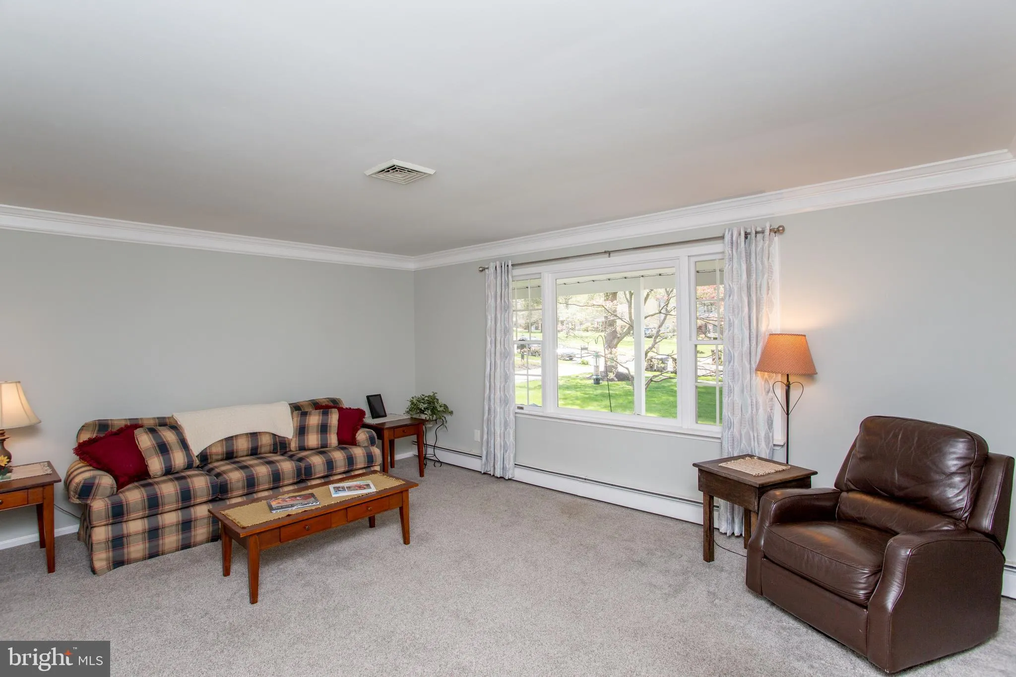 Chalfont, Pennsylvania 18914, United States, 3 Bedrooms Bedrooms, ,2 BathroomsBathrooms,Residential,Contingent,116633