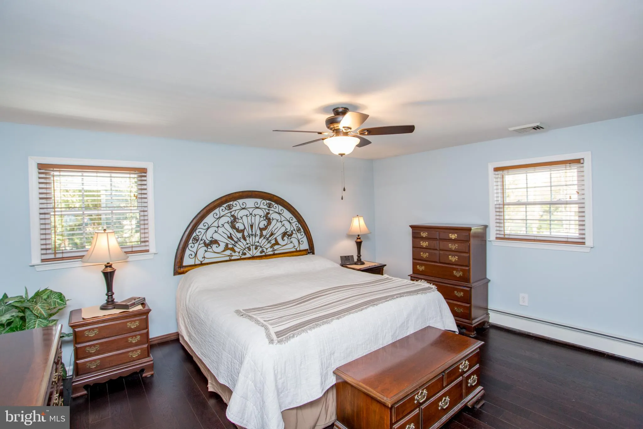 Chalfont, Pennsylvania 18914, United States, 3 Bedrooms Bedrooms, ,2 BathroomsBathrooms,Residential,Contingent,116633