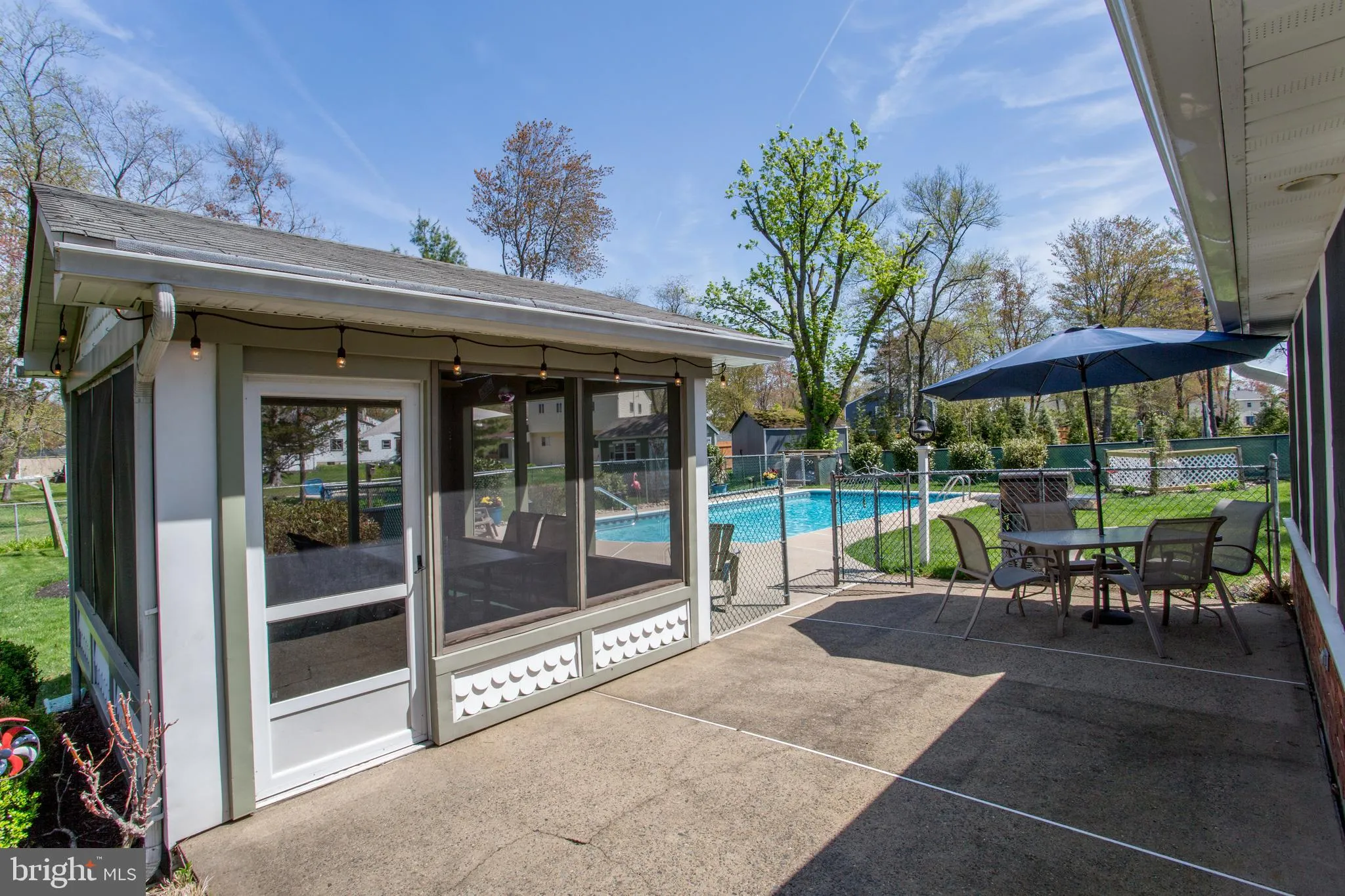 Chalfont, Pennsylvania 18914, United States, 3 Bedrooms Bedrooms, ,2 BathroomsBathrooms,Residential,Contingent,116633