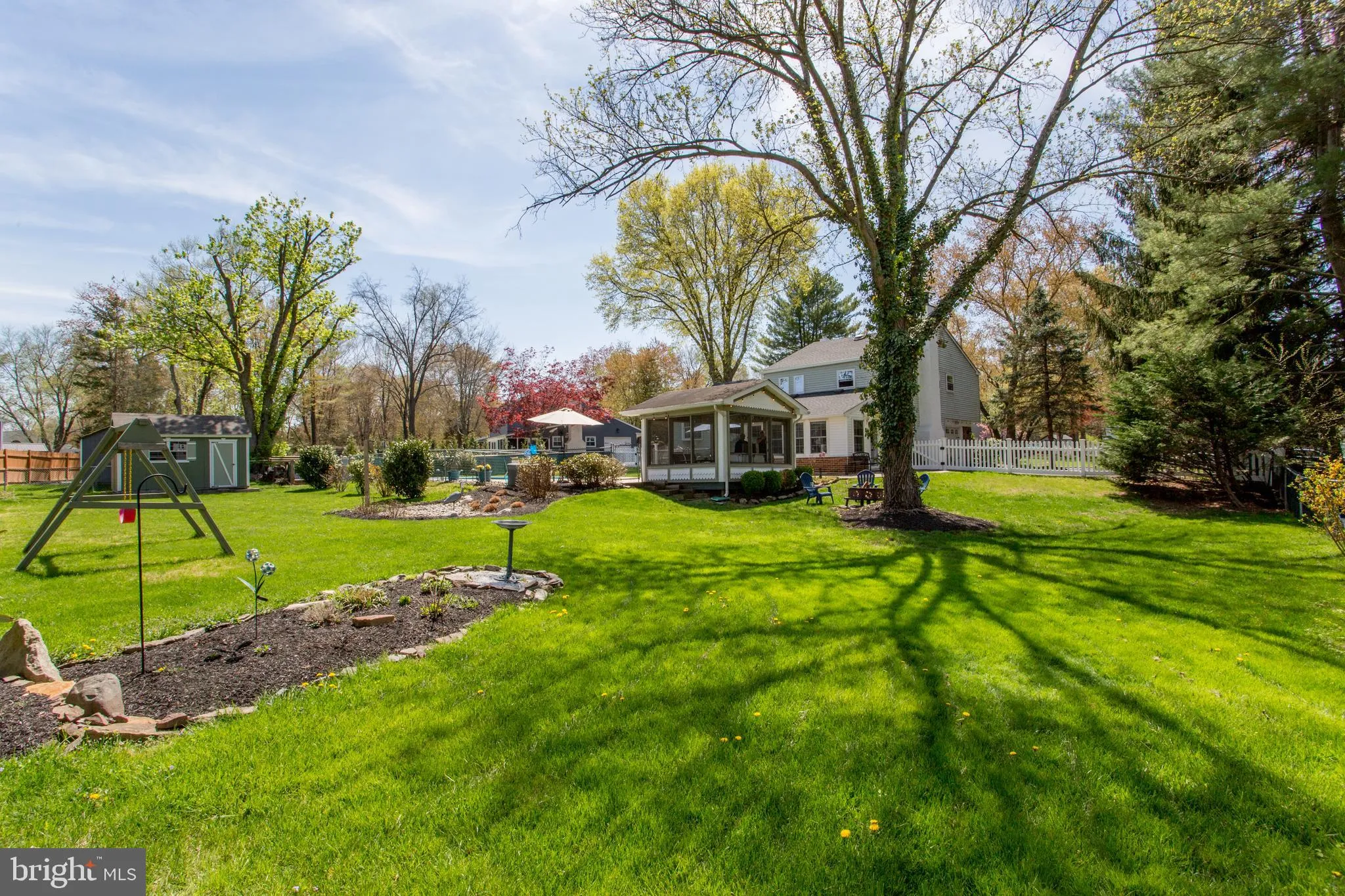 Chalfont, Pennsylvania 18914, United States, 3 Bedrooms Bedrooms, ,2 BathroomsBathrooms,Residential,Contingent,116633