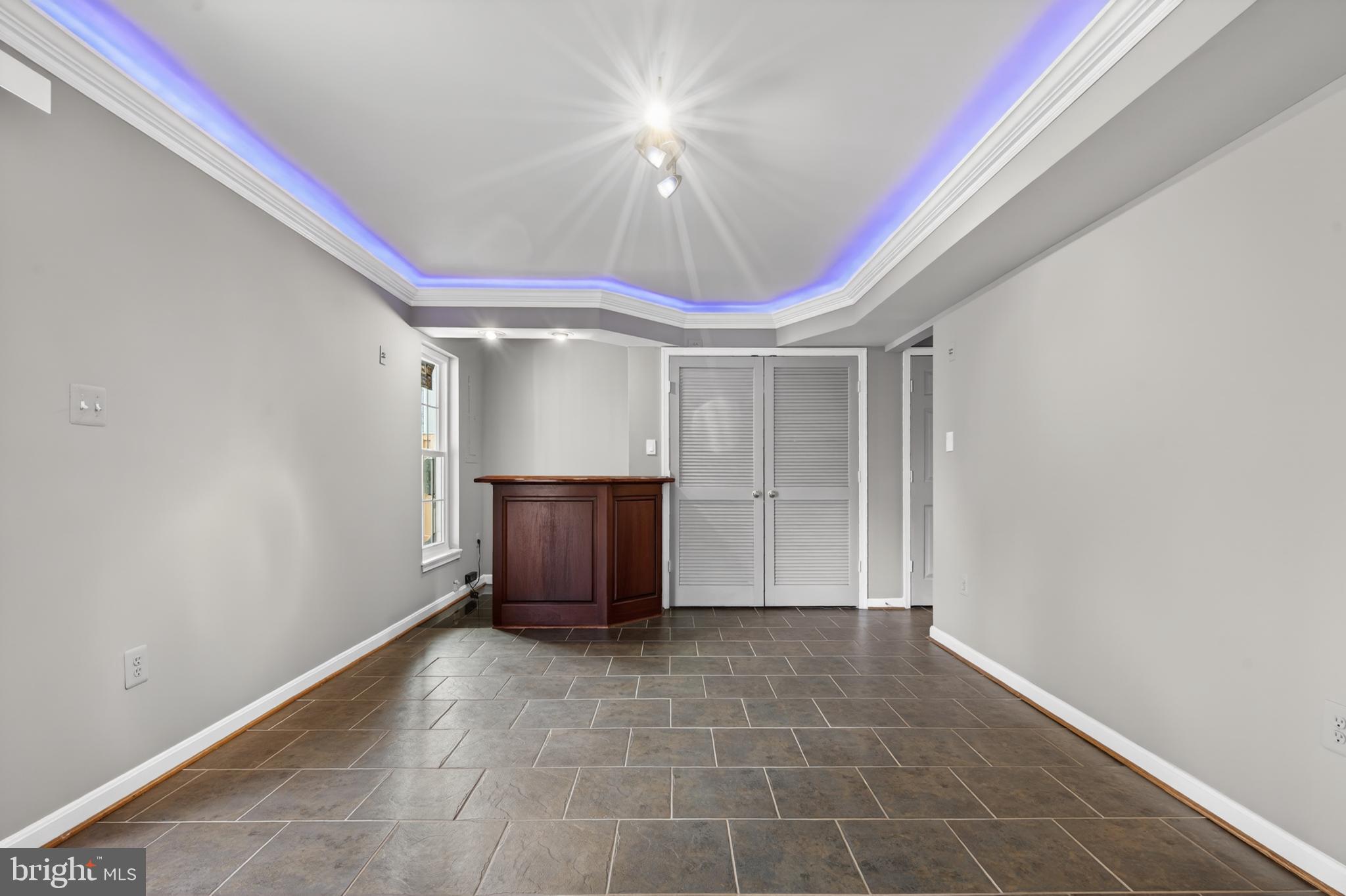 FOXBOROUGH - Residential