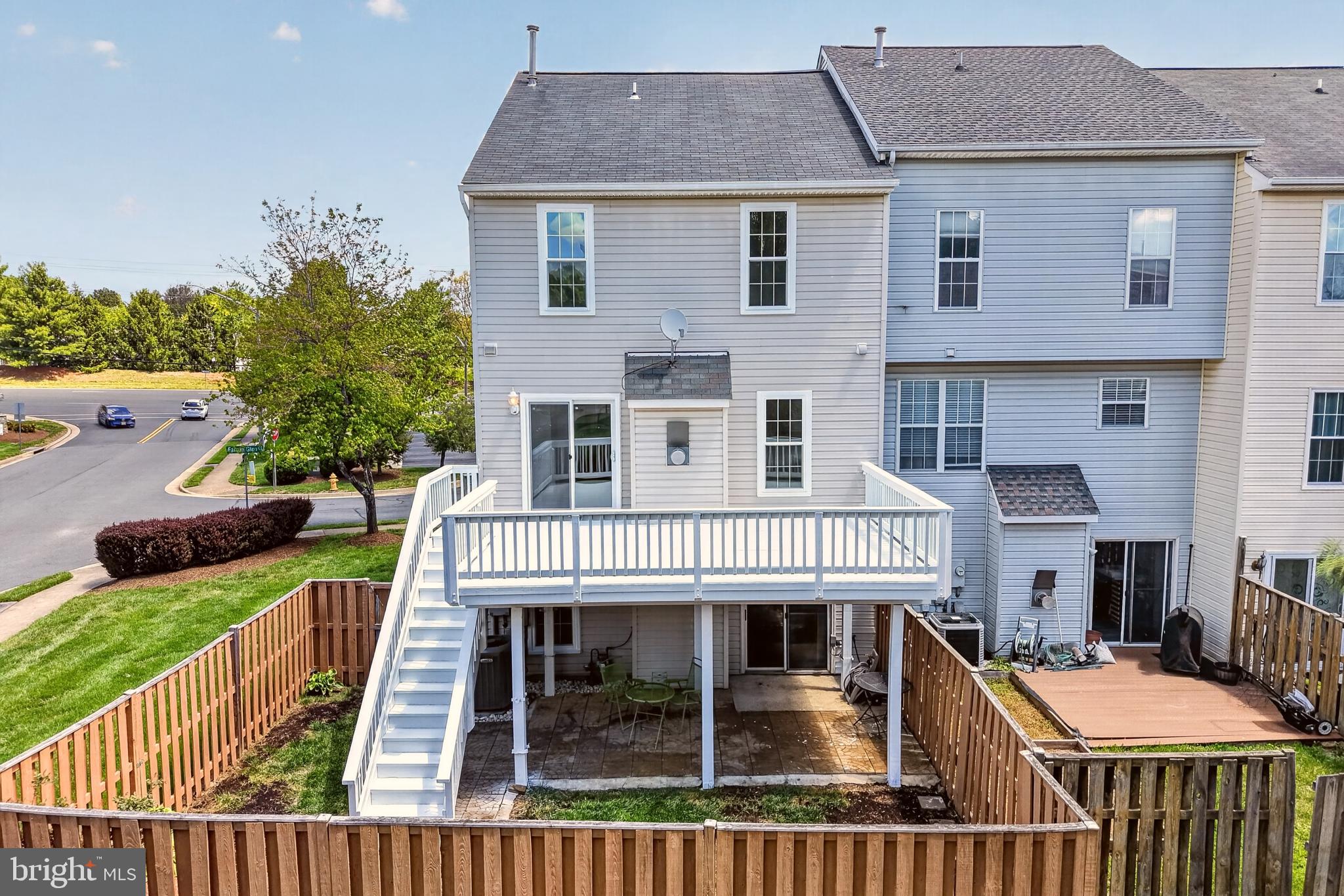 FOXBOROUGH - Residential
