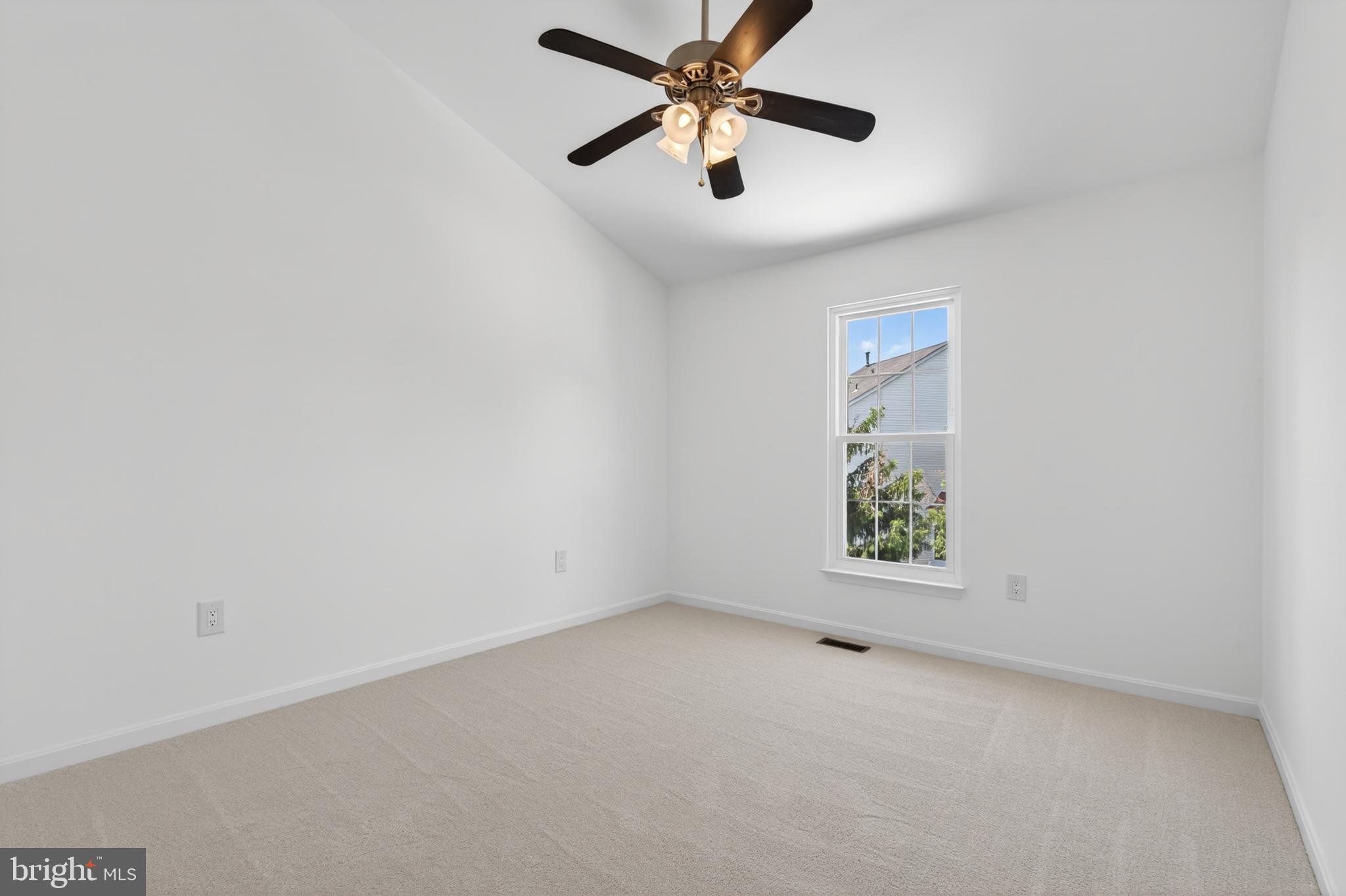 FOXBOROUGH - Residential