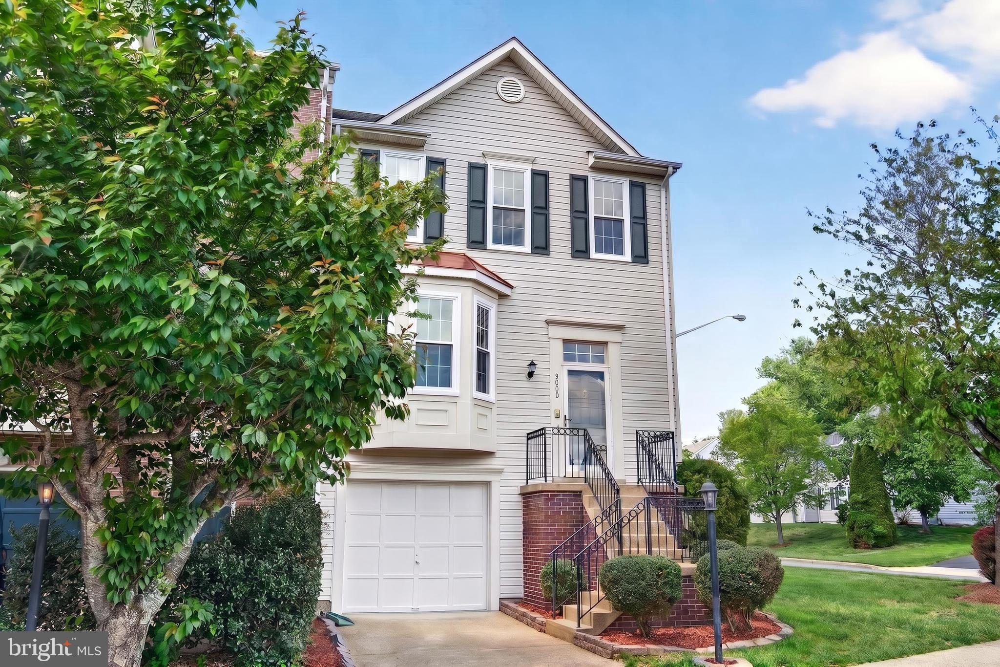FOXBOROUGH - Residential
