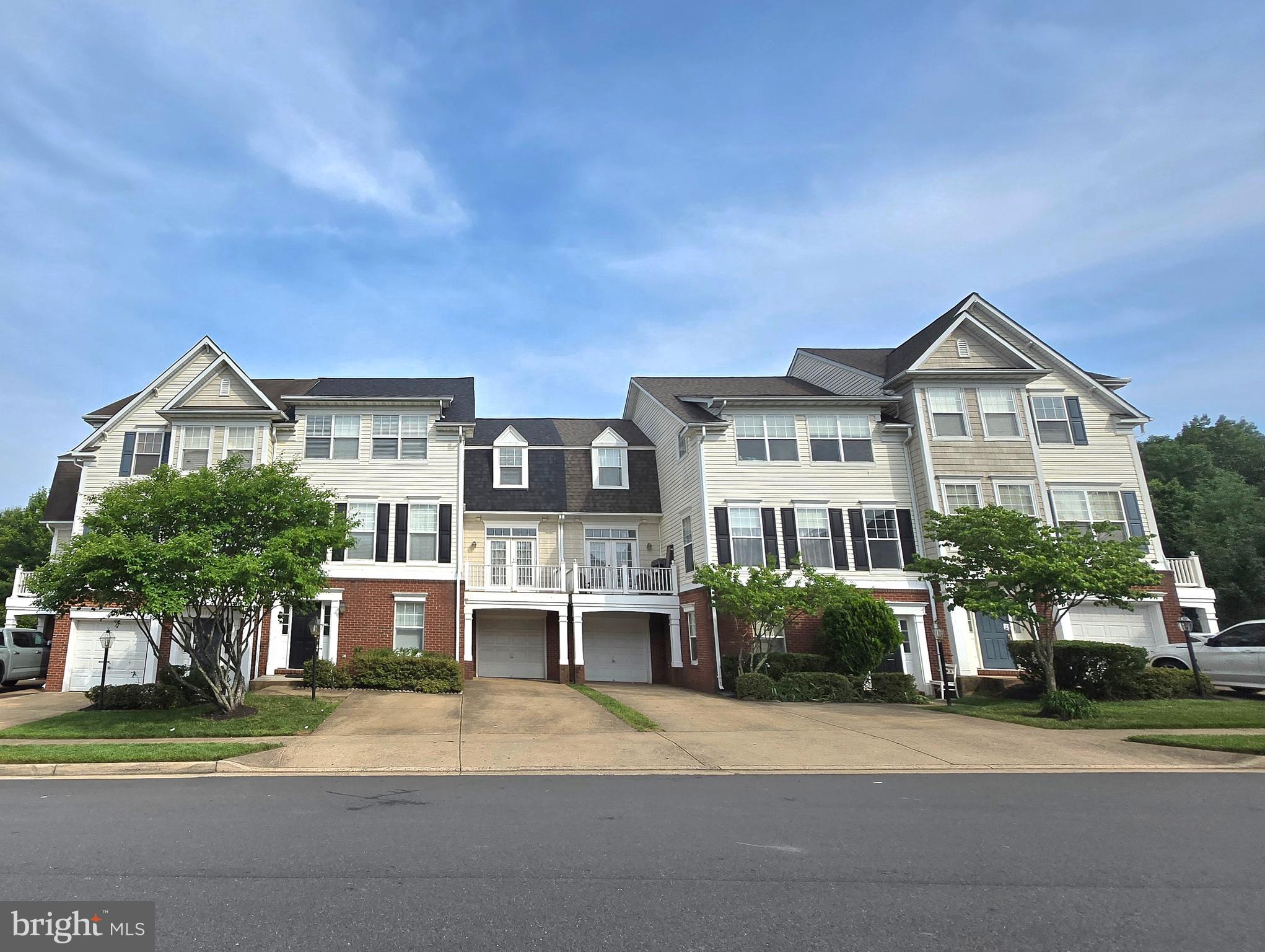 BLOOMS MILL - Residential