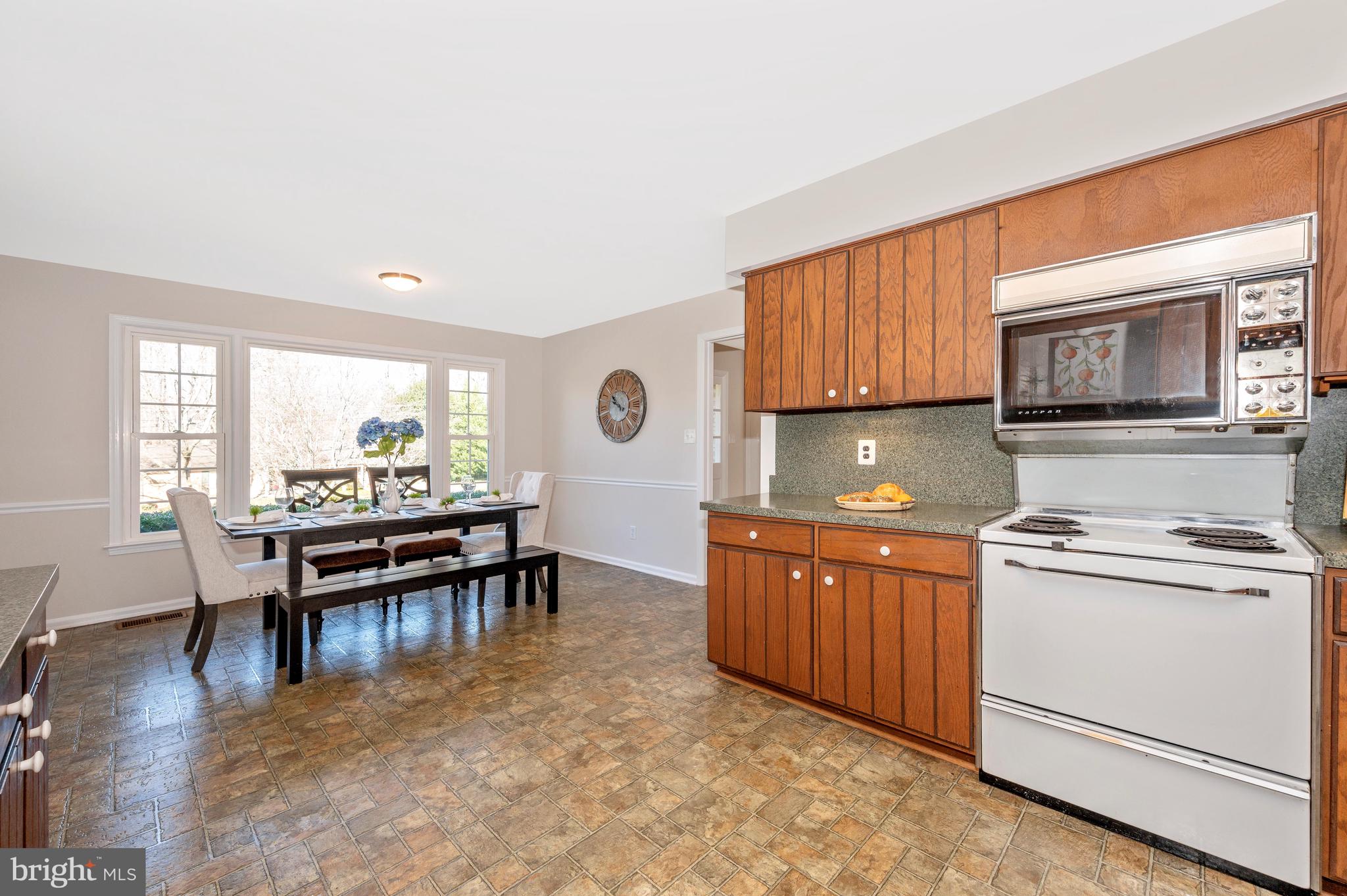 COLESVILLE OUTSIDE - Residential