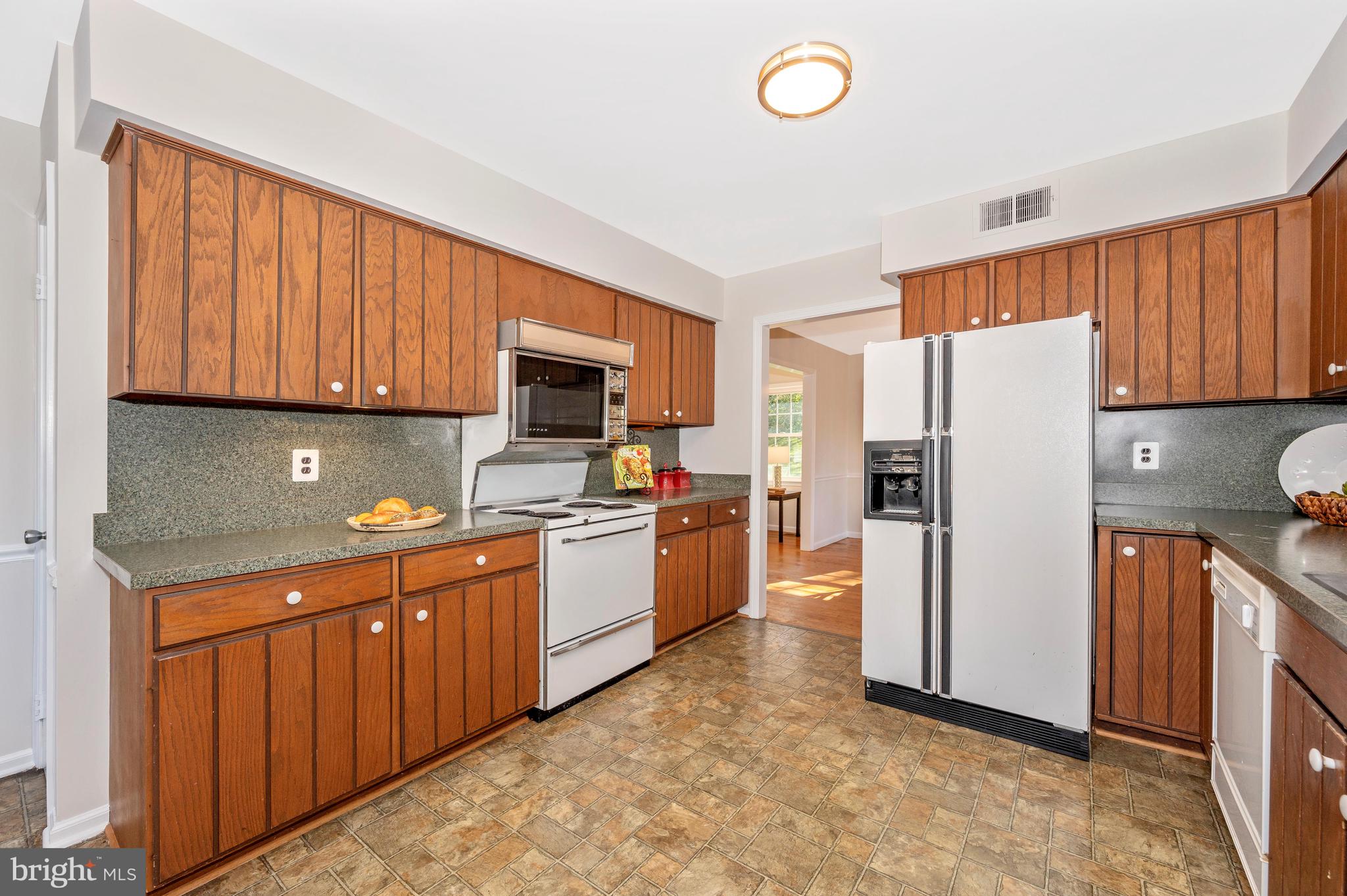 COLESVILLE OUTSIDE - Residential