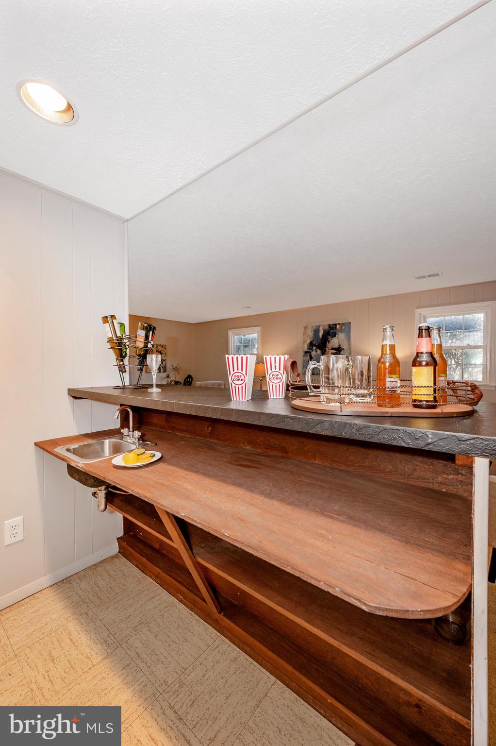 COLESVILLE OUTSIDE - Residential