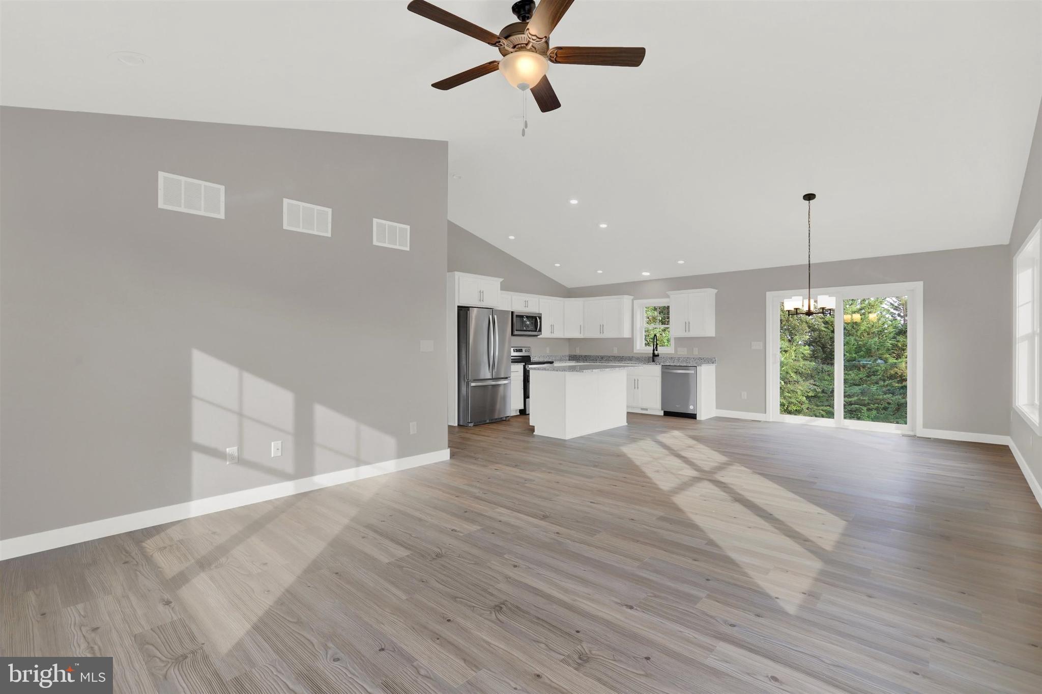 PENN NATIONAL GOLF COURSE COMMUNITY - Residential