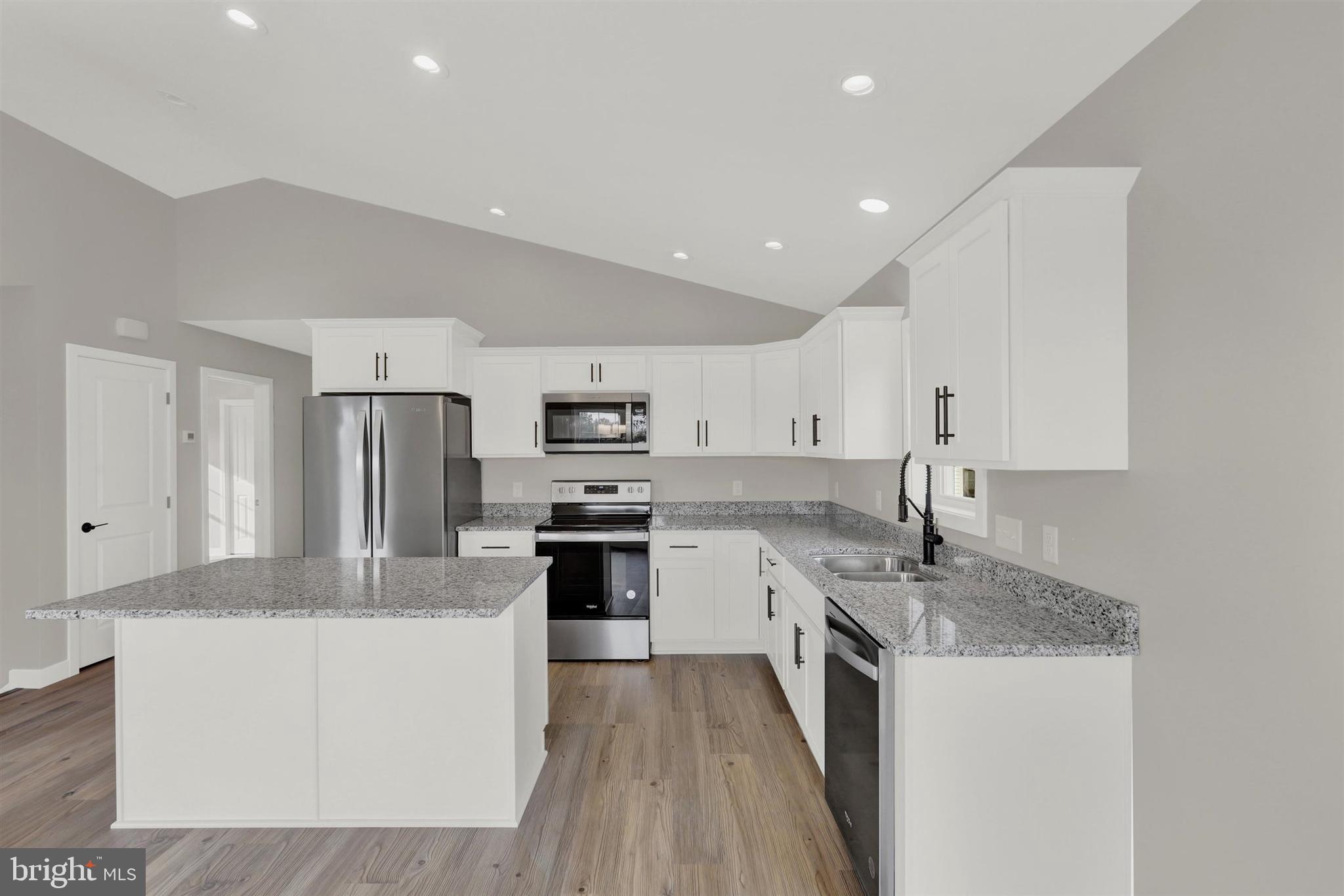 PENN NATIONAL GOLF COURSE COMMUNITY - Residential