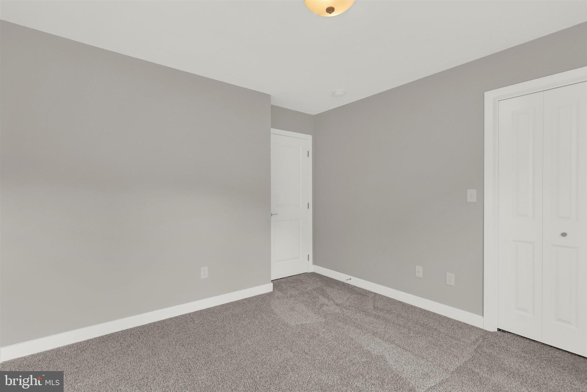 PENN NATIONAL GOLF COURSE COMMUNITY - Residential