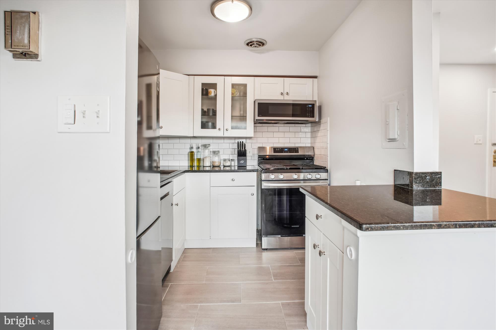 1509 S GEORGE MASON DRIVE 22