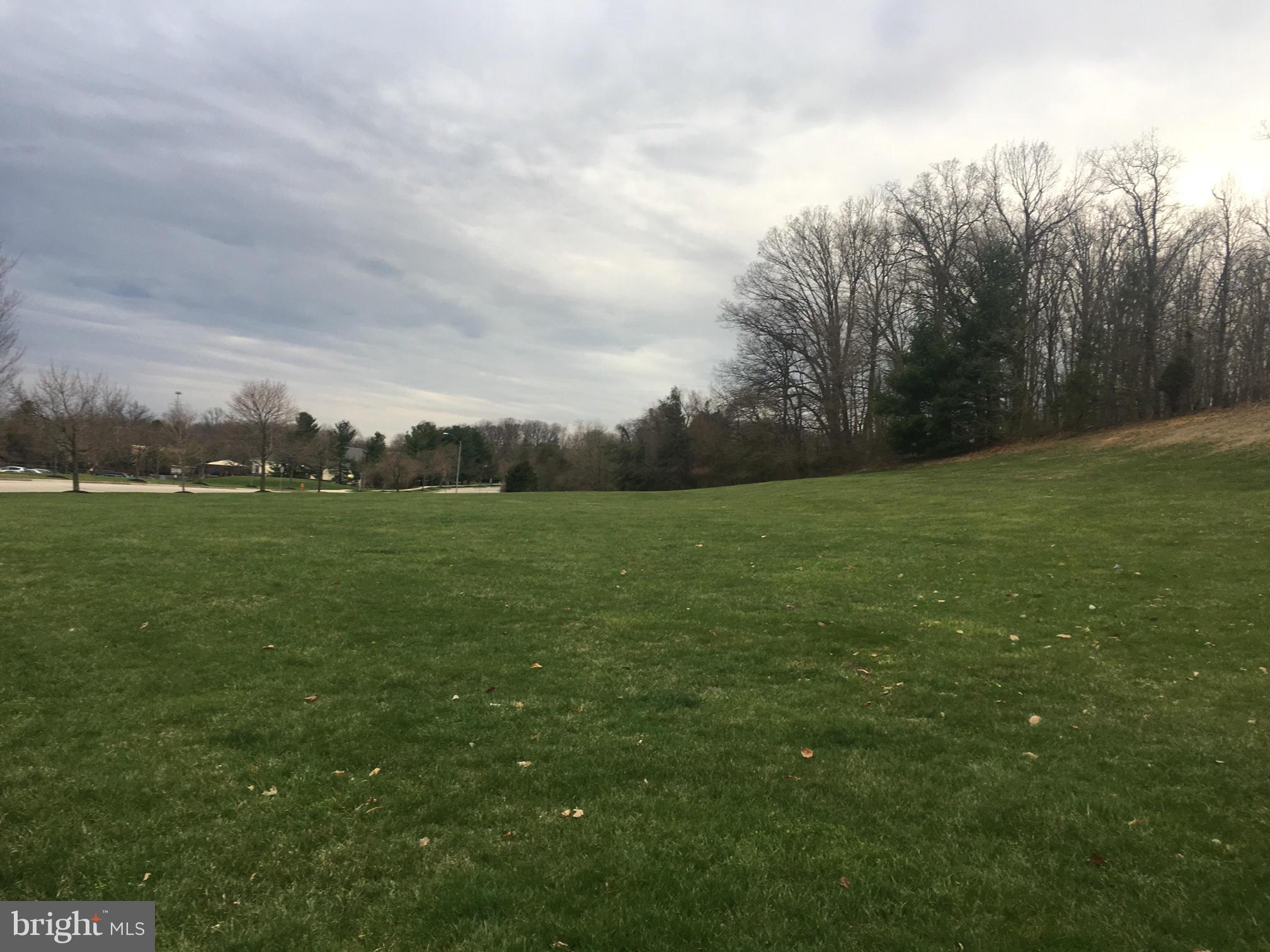 MONTGOMERY RUN - Residential Lease