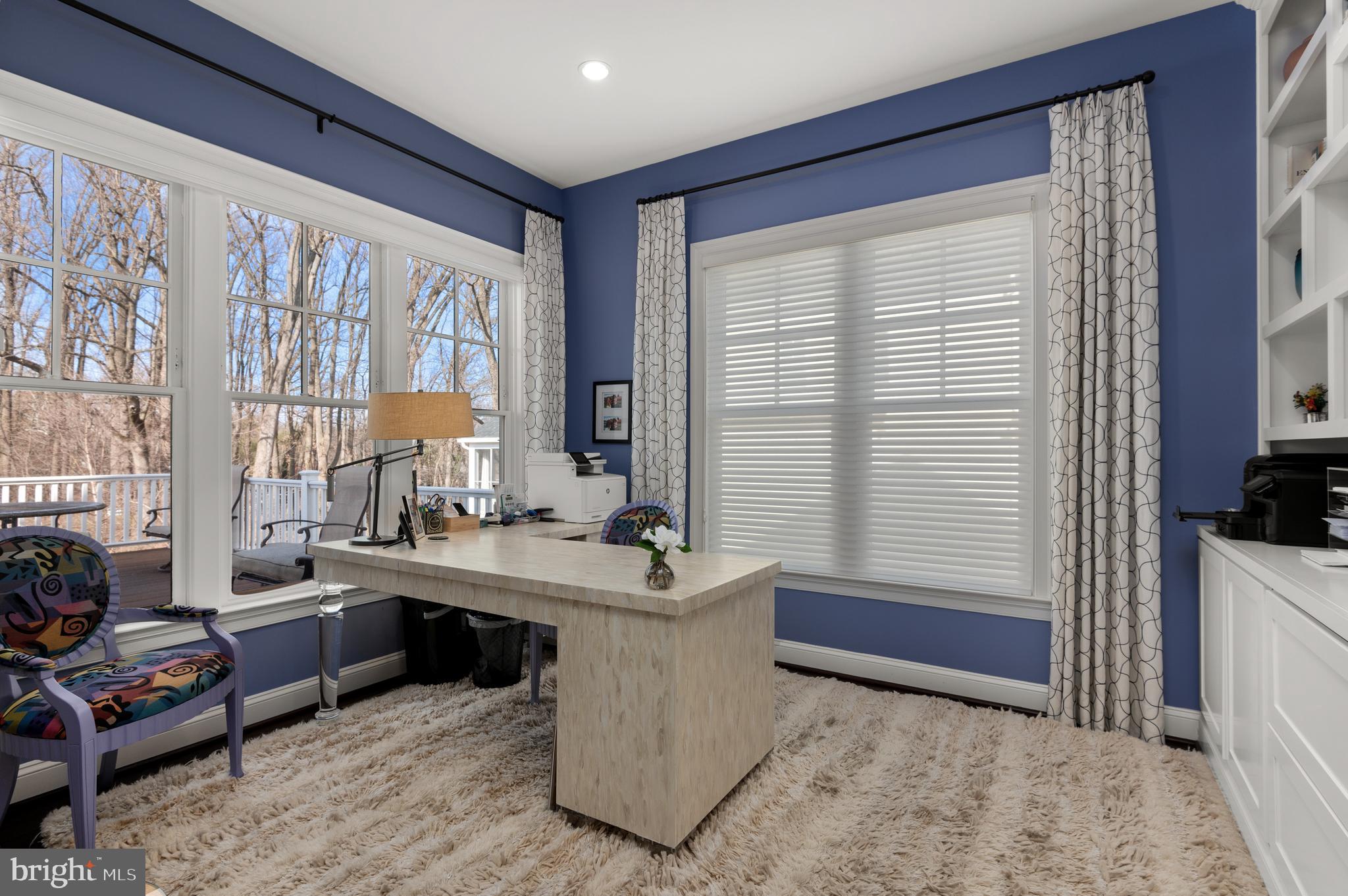 BETHESDA MEWS - Residential