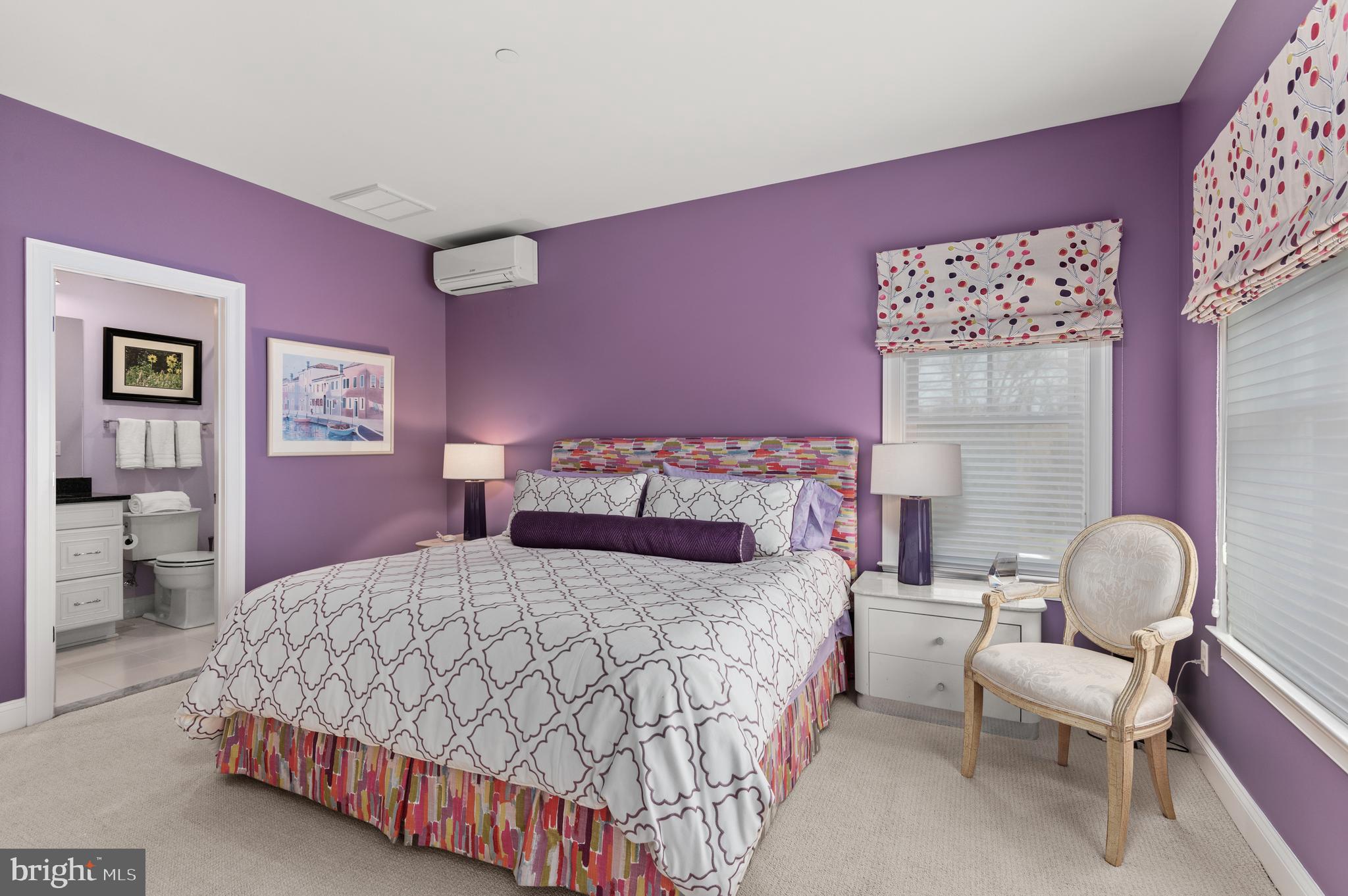 BETHESDA MEWS - Residential