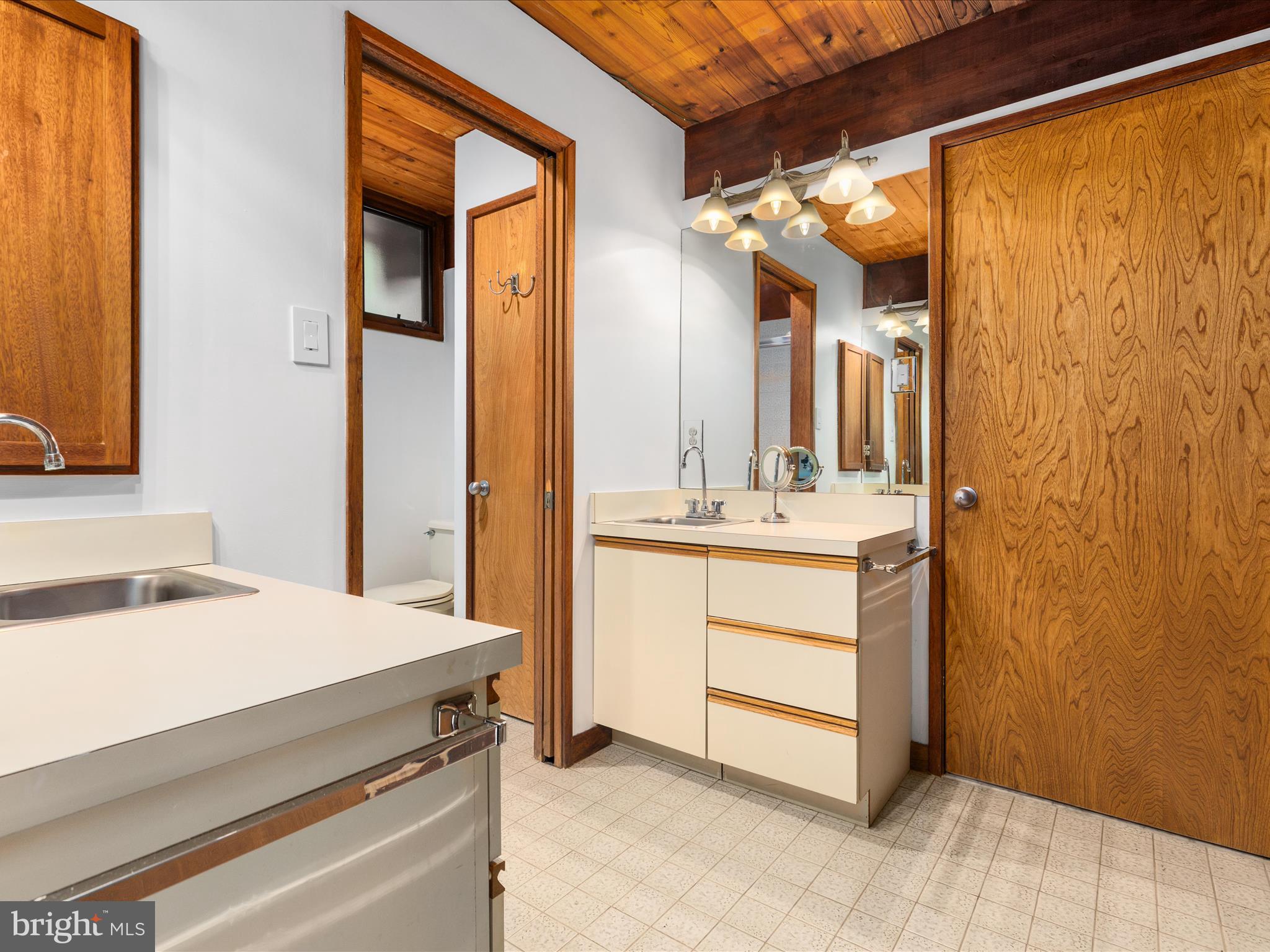 EQUESTRIAN PARK - Residential