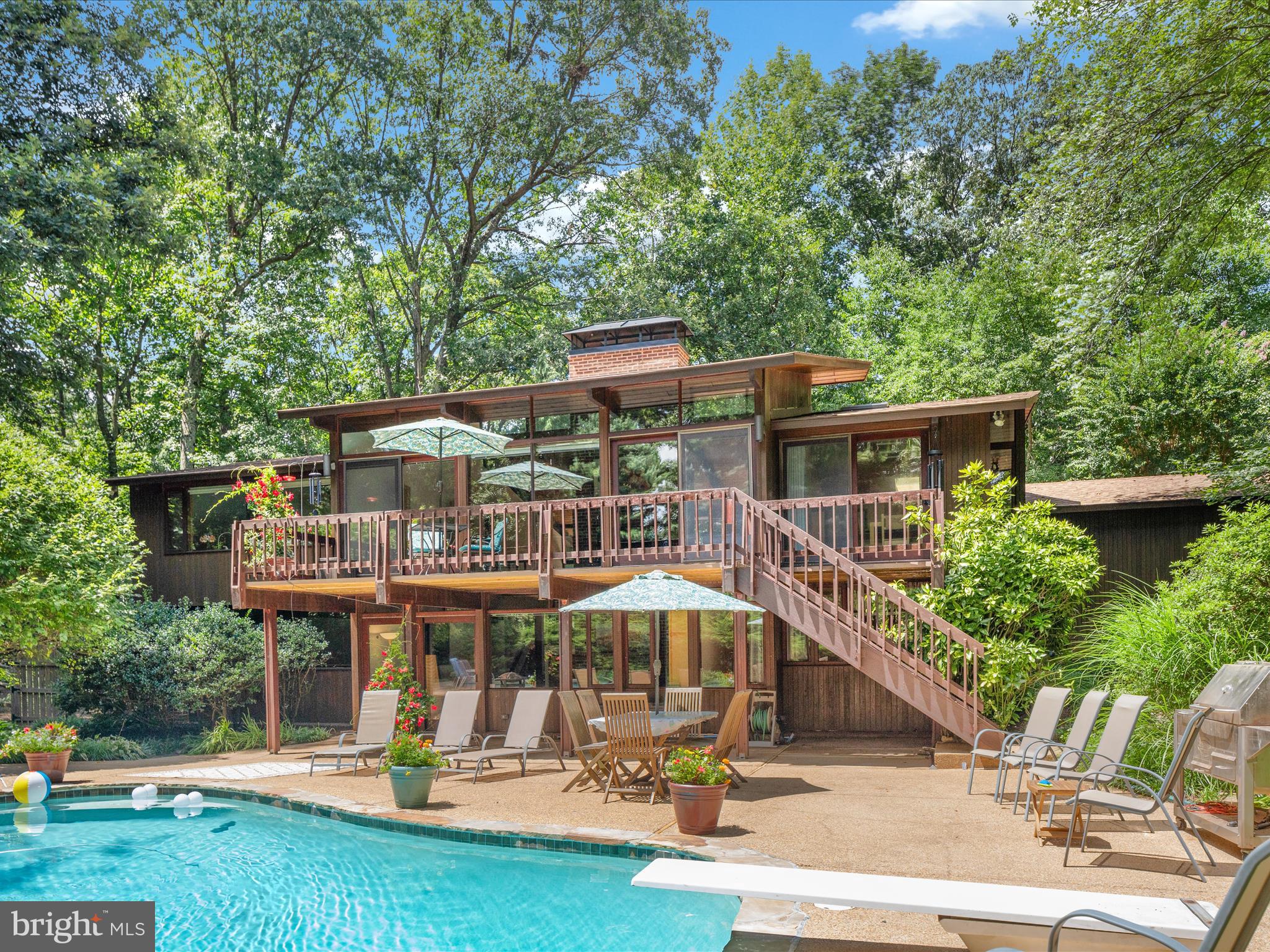 EQUESTRIAN PARK - Residential