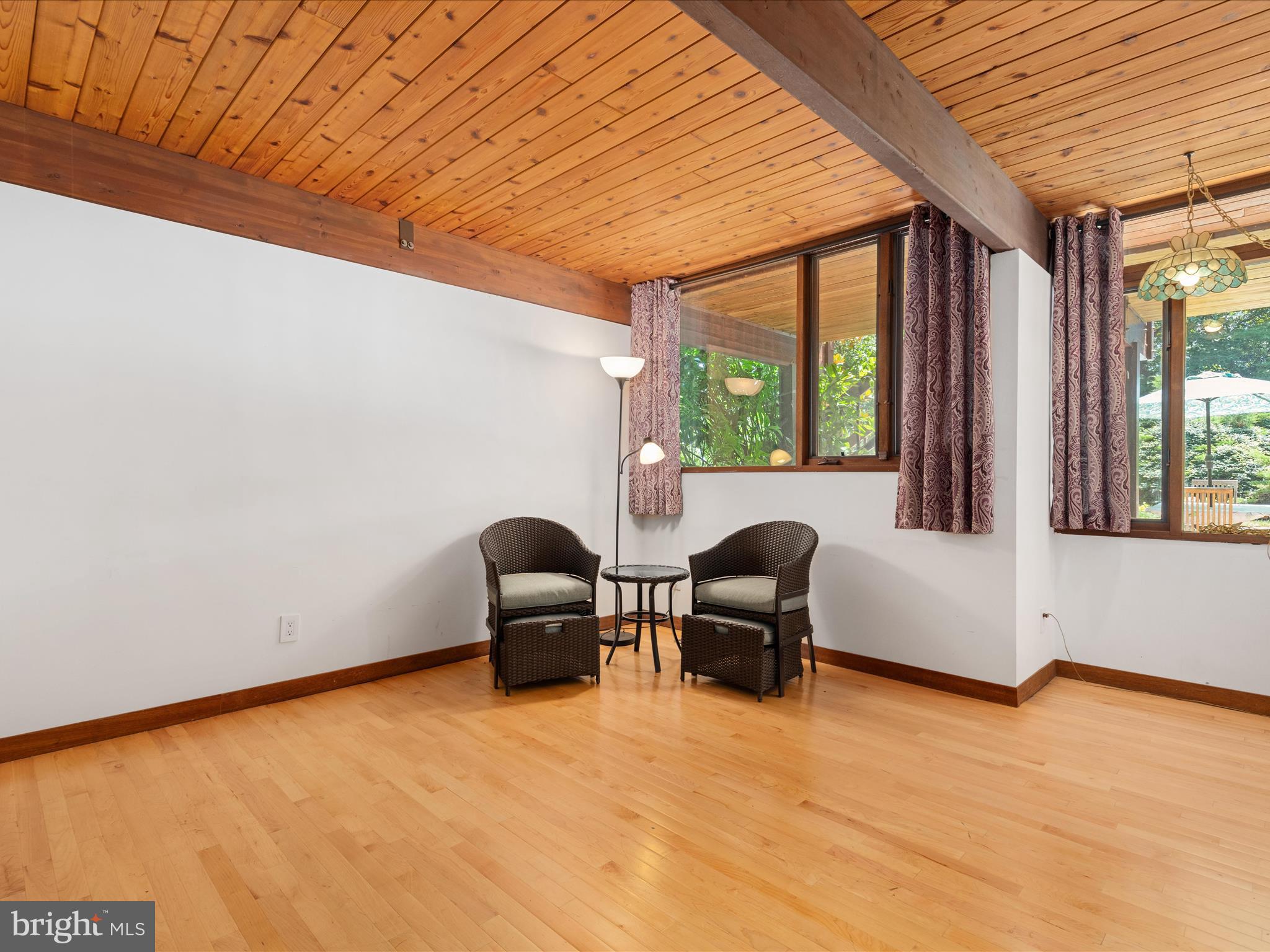 EQUESTRIAN PARK - Residential