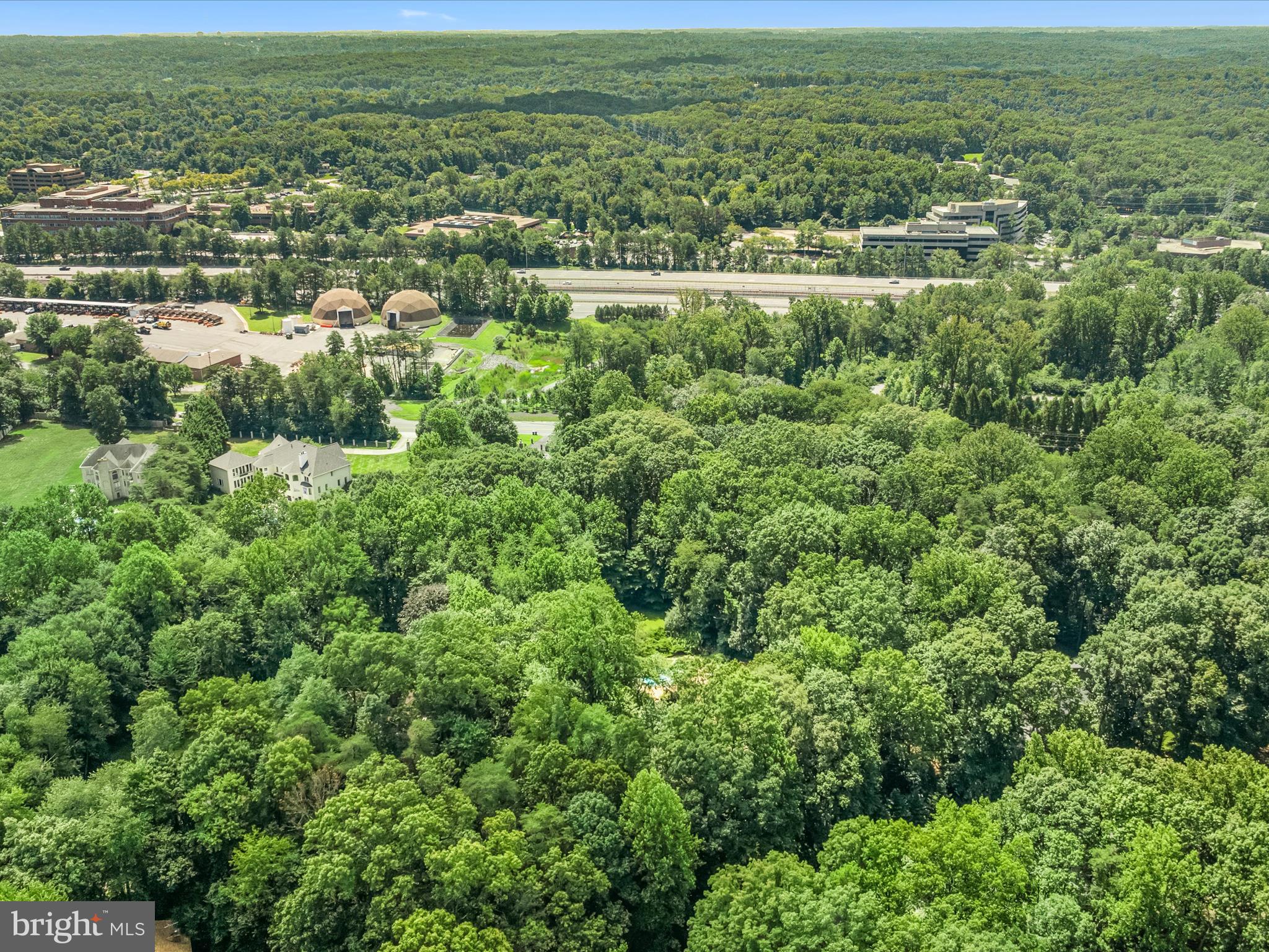 EQUESTRIAN PARK - Residential