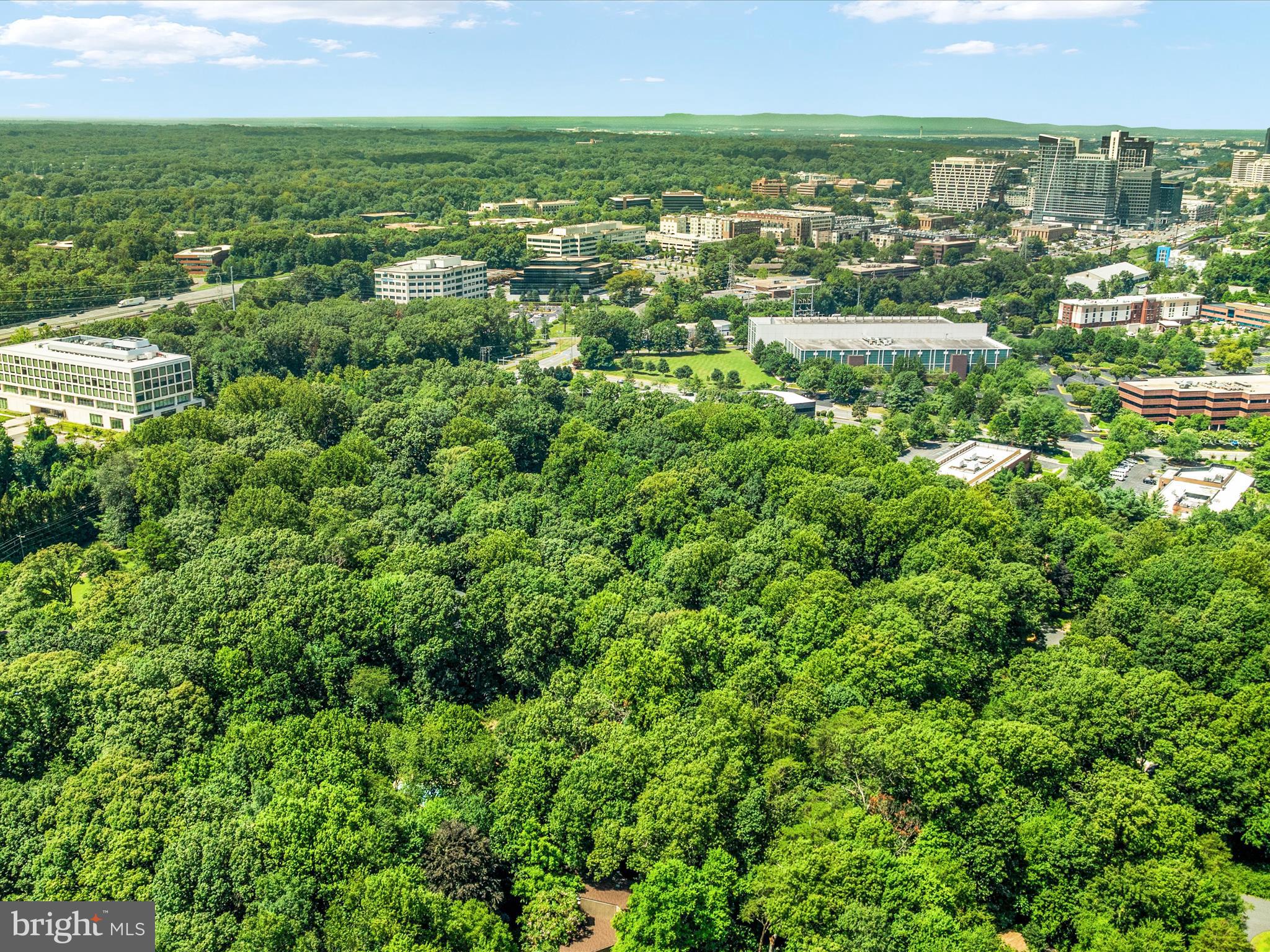 EQUESTRIAN PARK - Residential