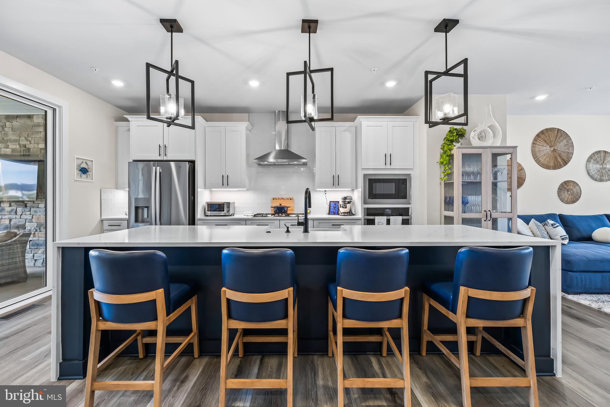 LONGVIEW RIDGE - Residential Lease