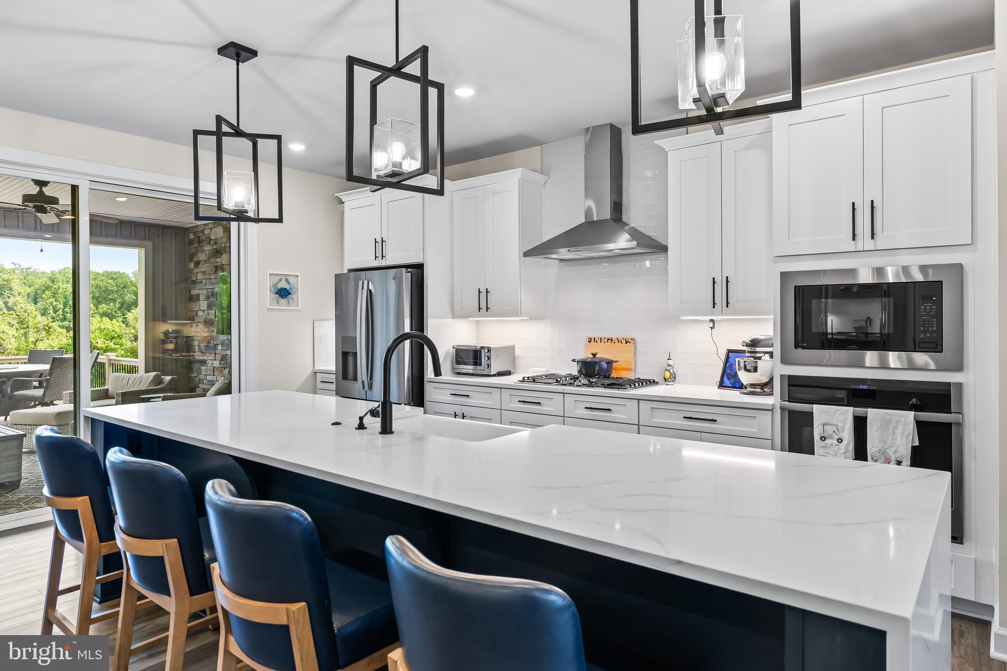 LONGVIEW RIDGE - Residential Lease