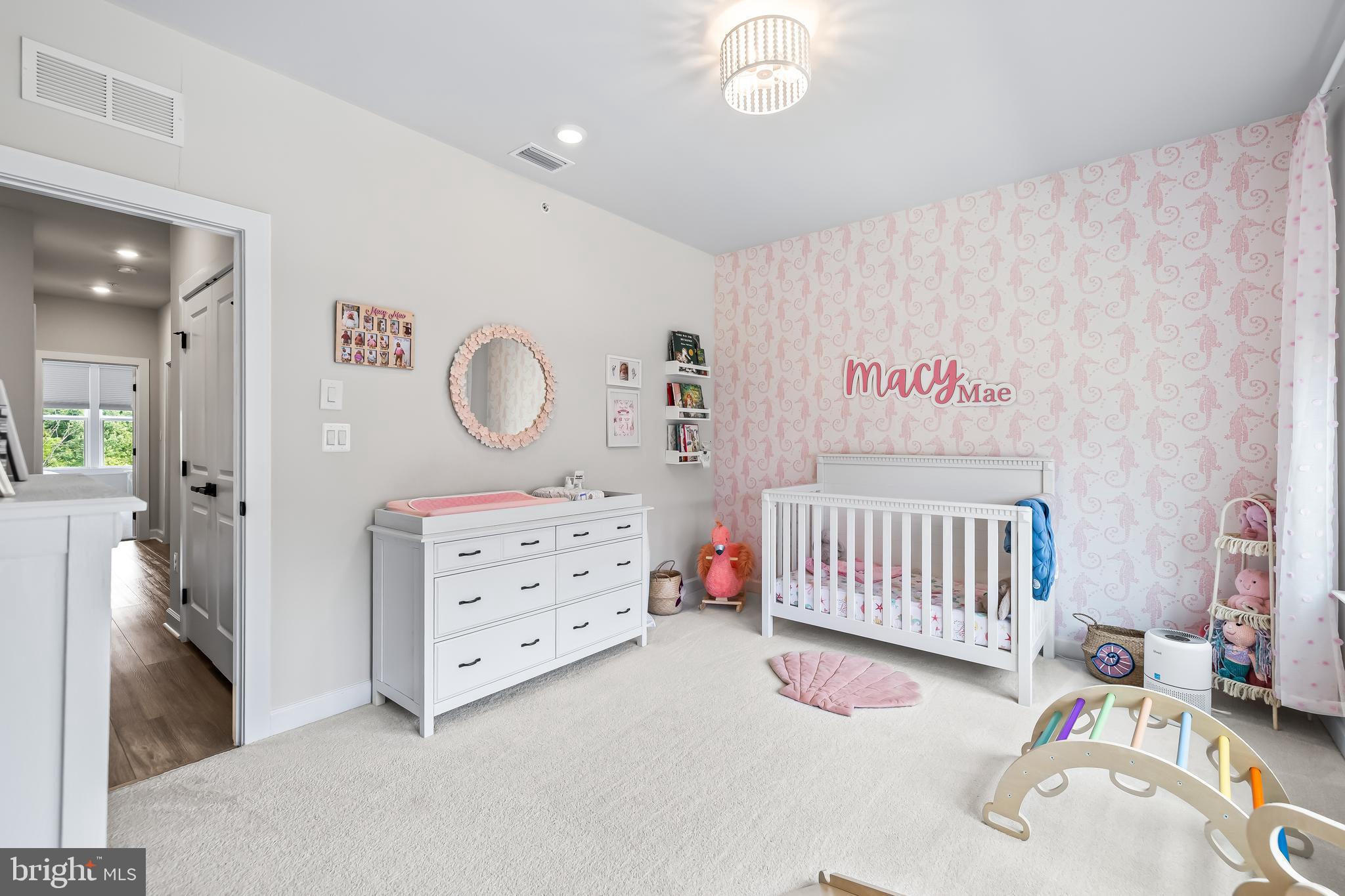 LONGVIEW RIDGE - Residential Lease