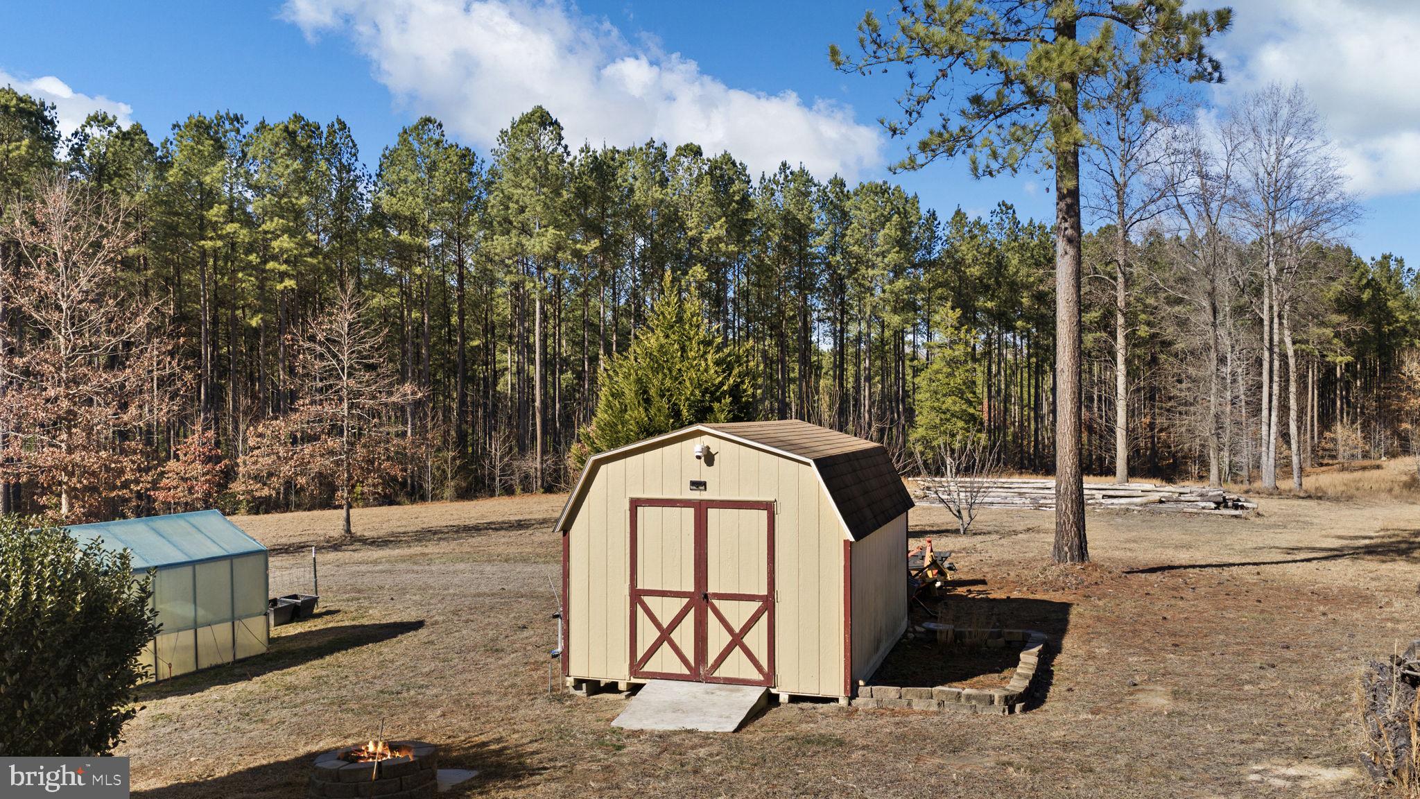 TARRINGTON ESTATES - Residential