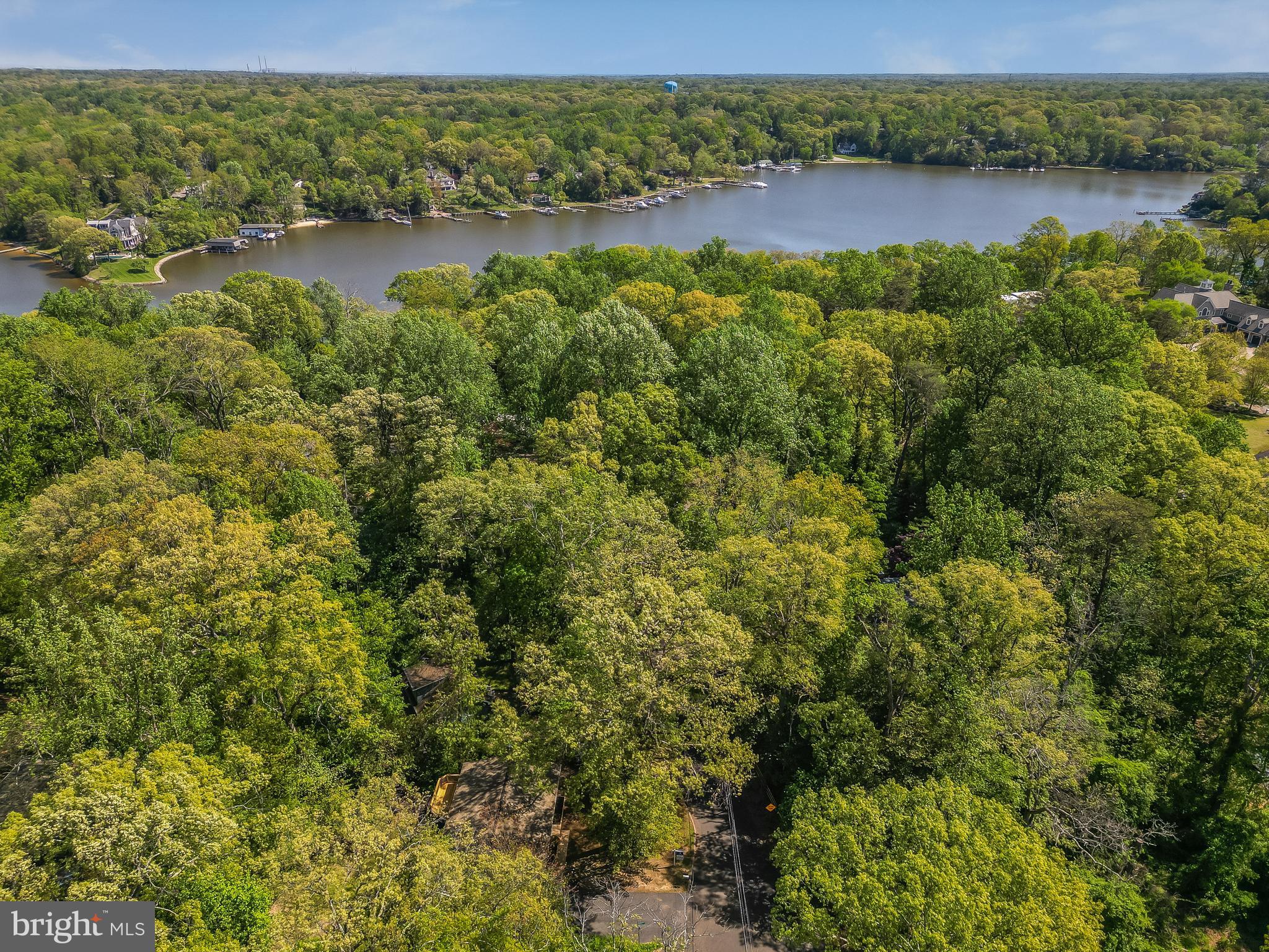 SUNRISE BEACH - Residential