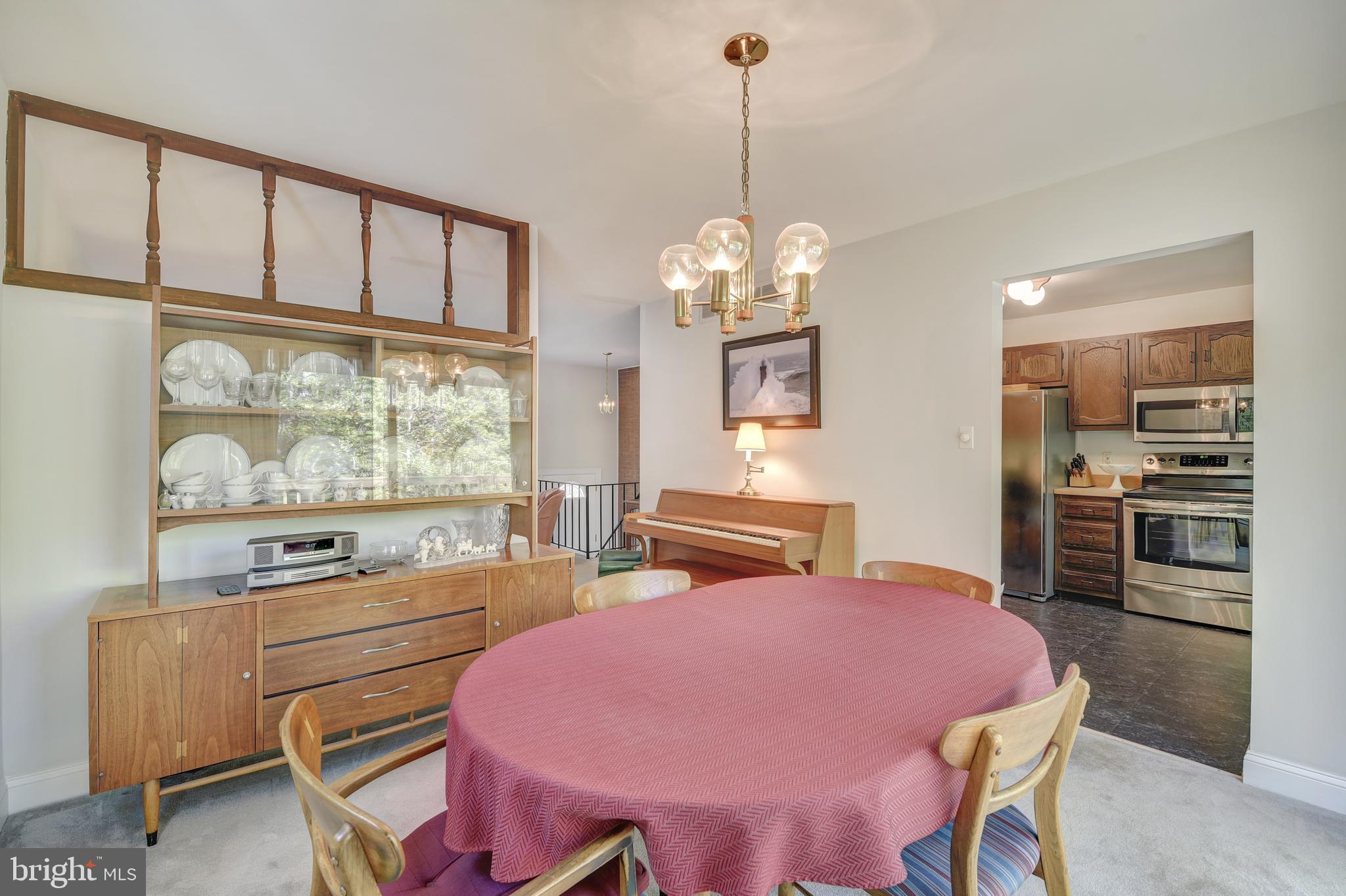 SUNRISE BEACH - Residential