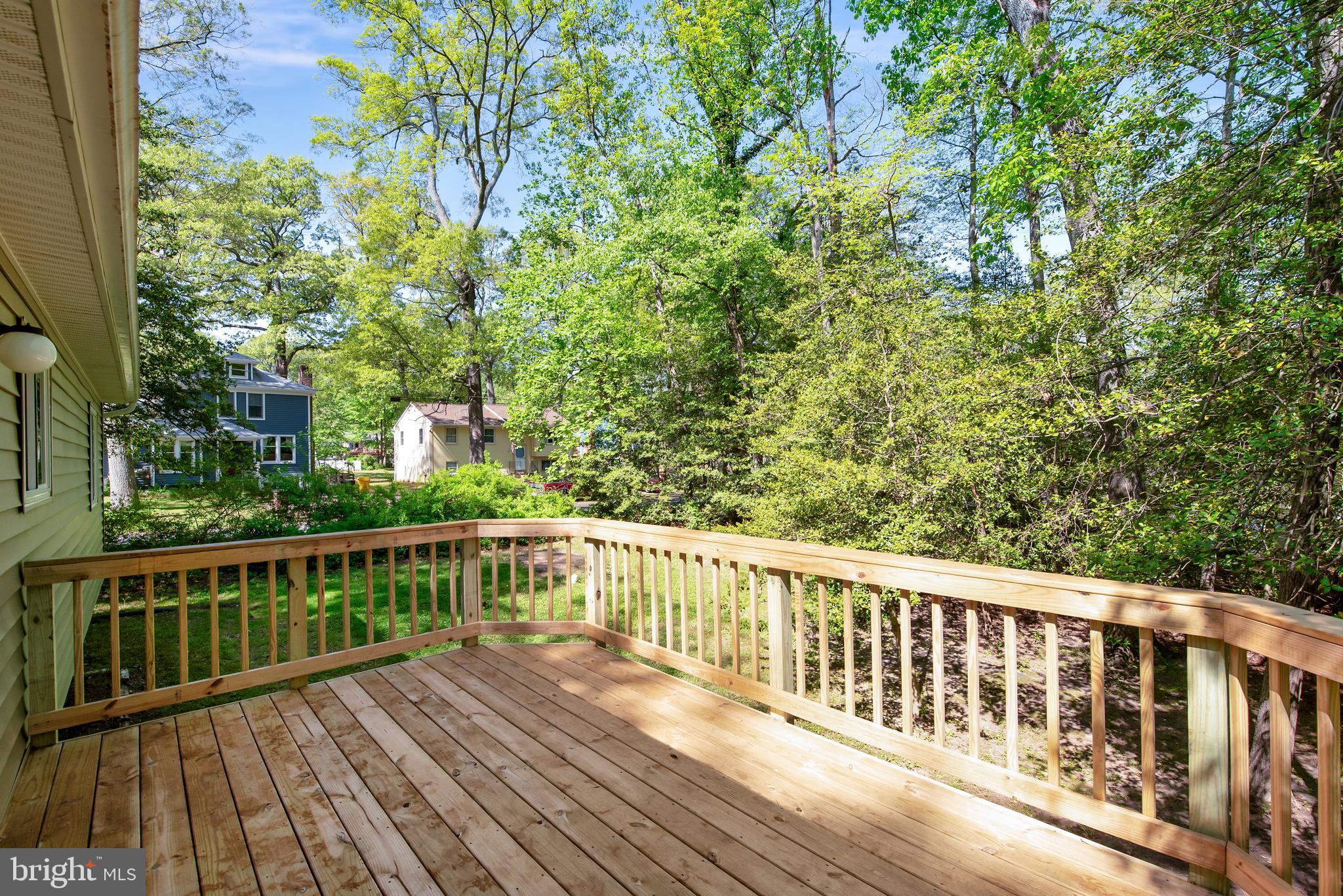 SUNRISE BEACH - Residential