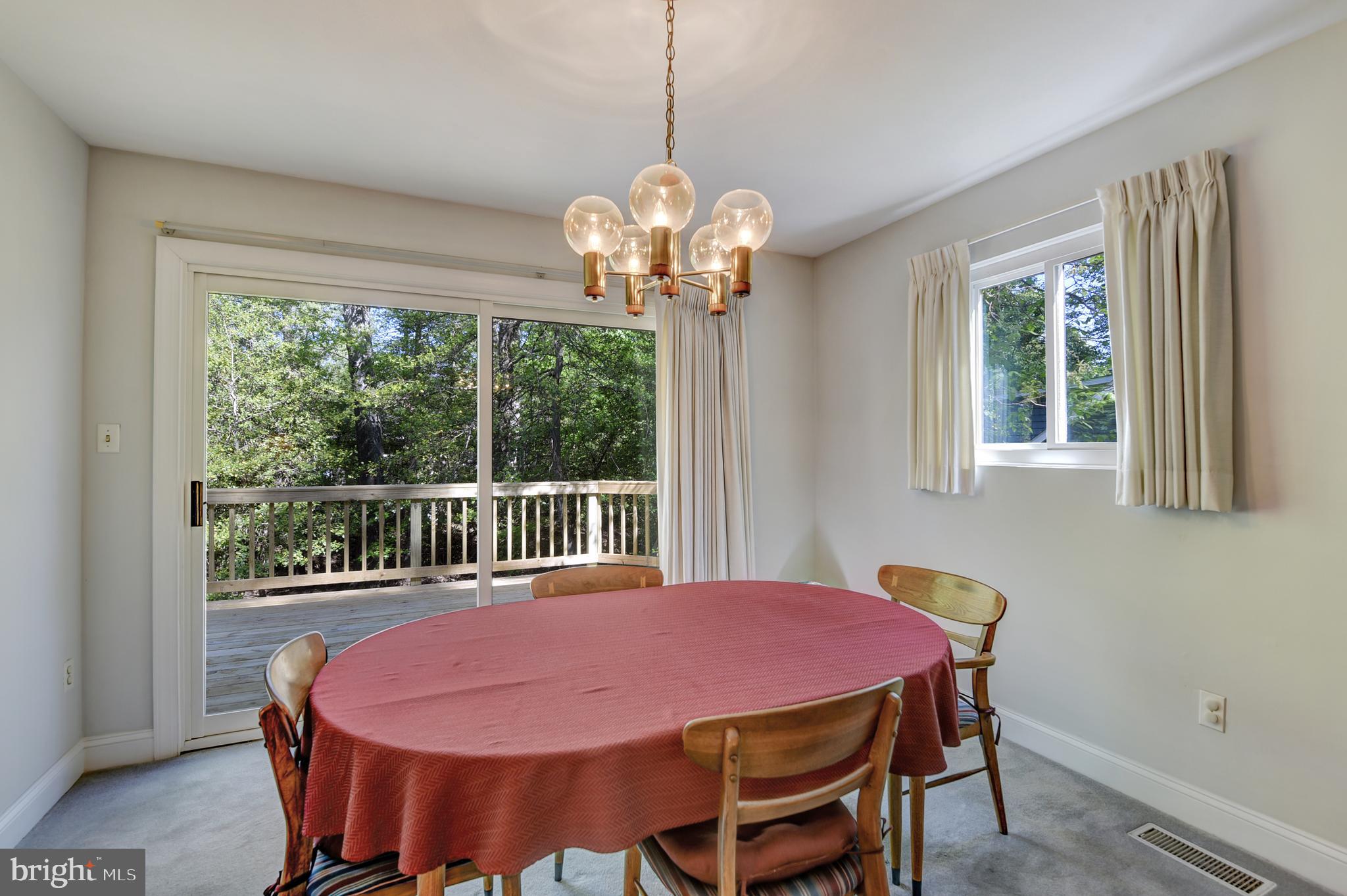 SUNRISE BEACH - Residential