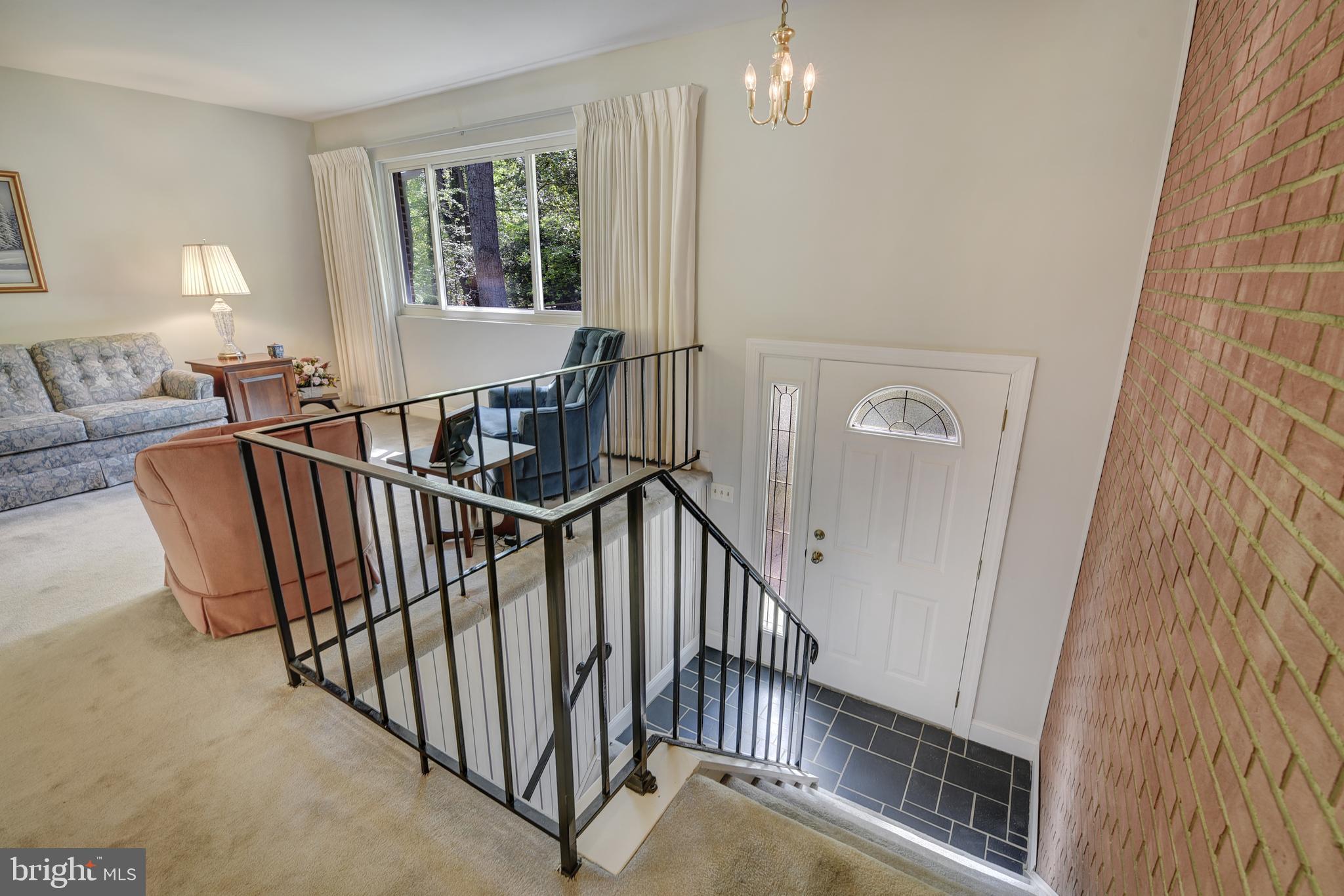 SUNRISE BEACH - Residential