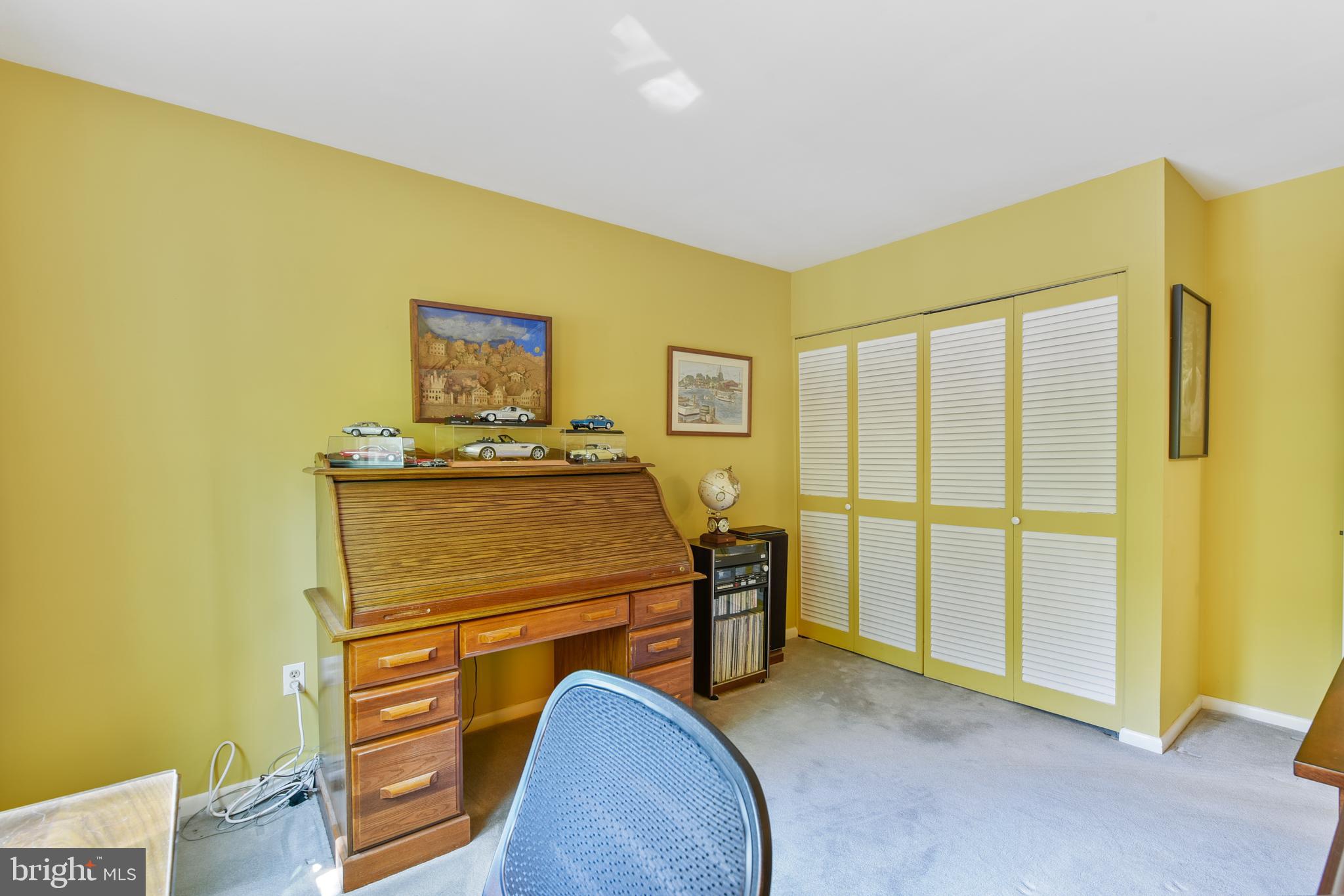 SUNRISE BEACH - Residential