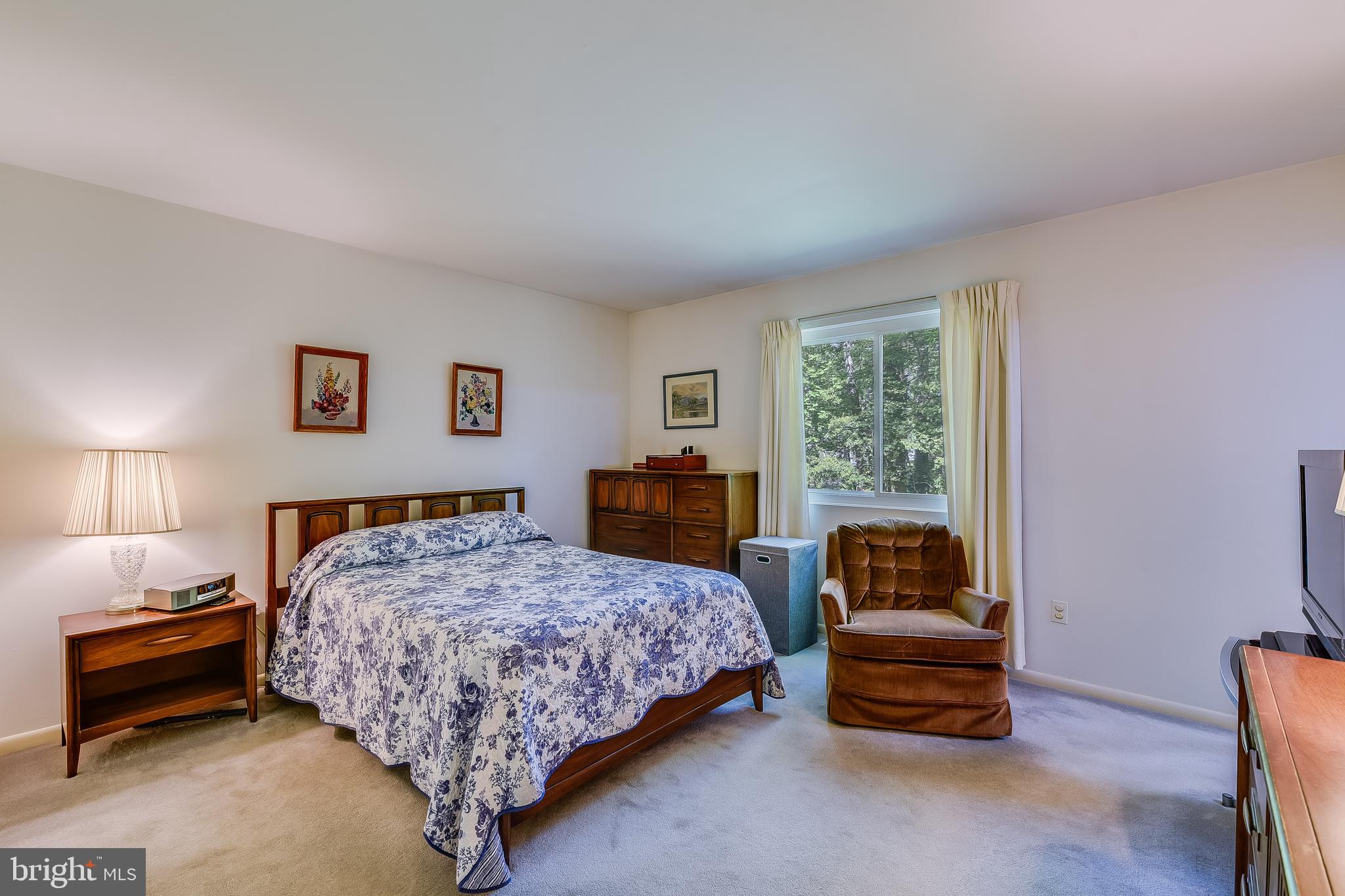 SUNRISE BEACH - Residential