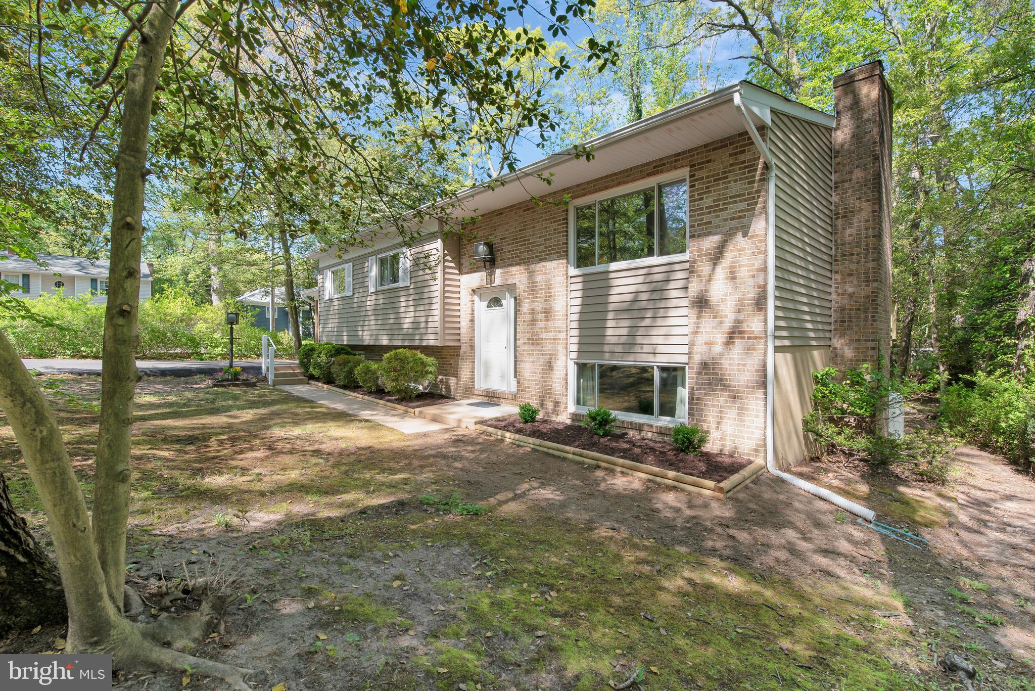 SUNRISE BEACH - Residential