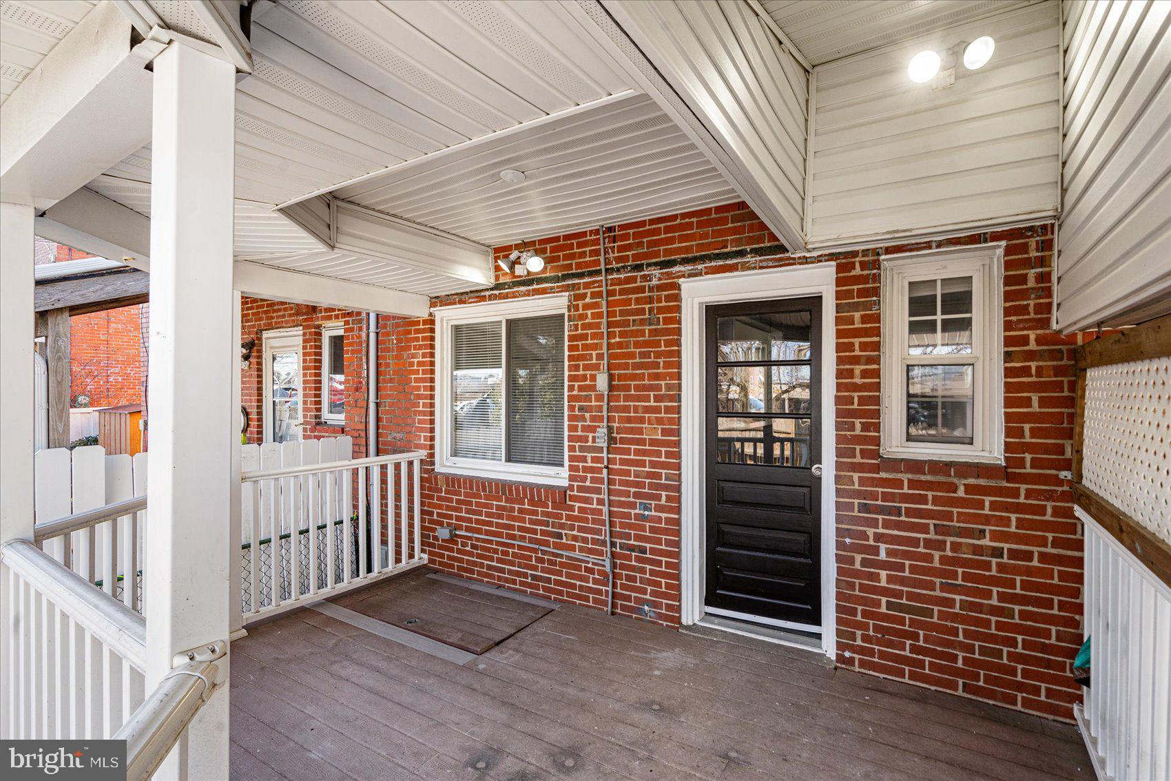 GRAY MANOR HOMES - Residential