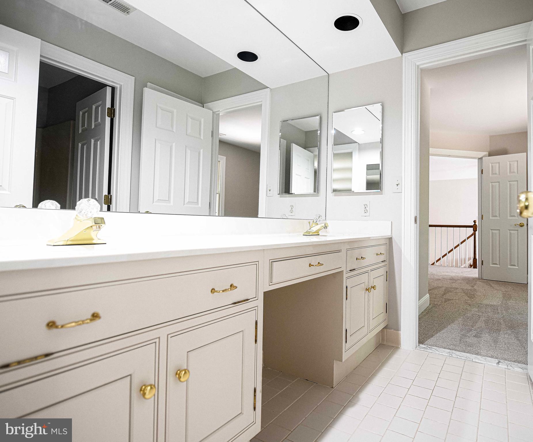 GLENANGUS - Residential