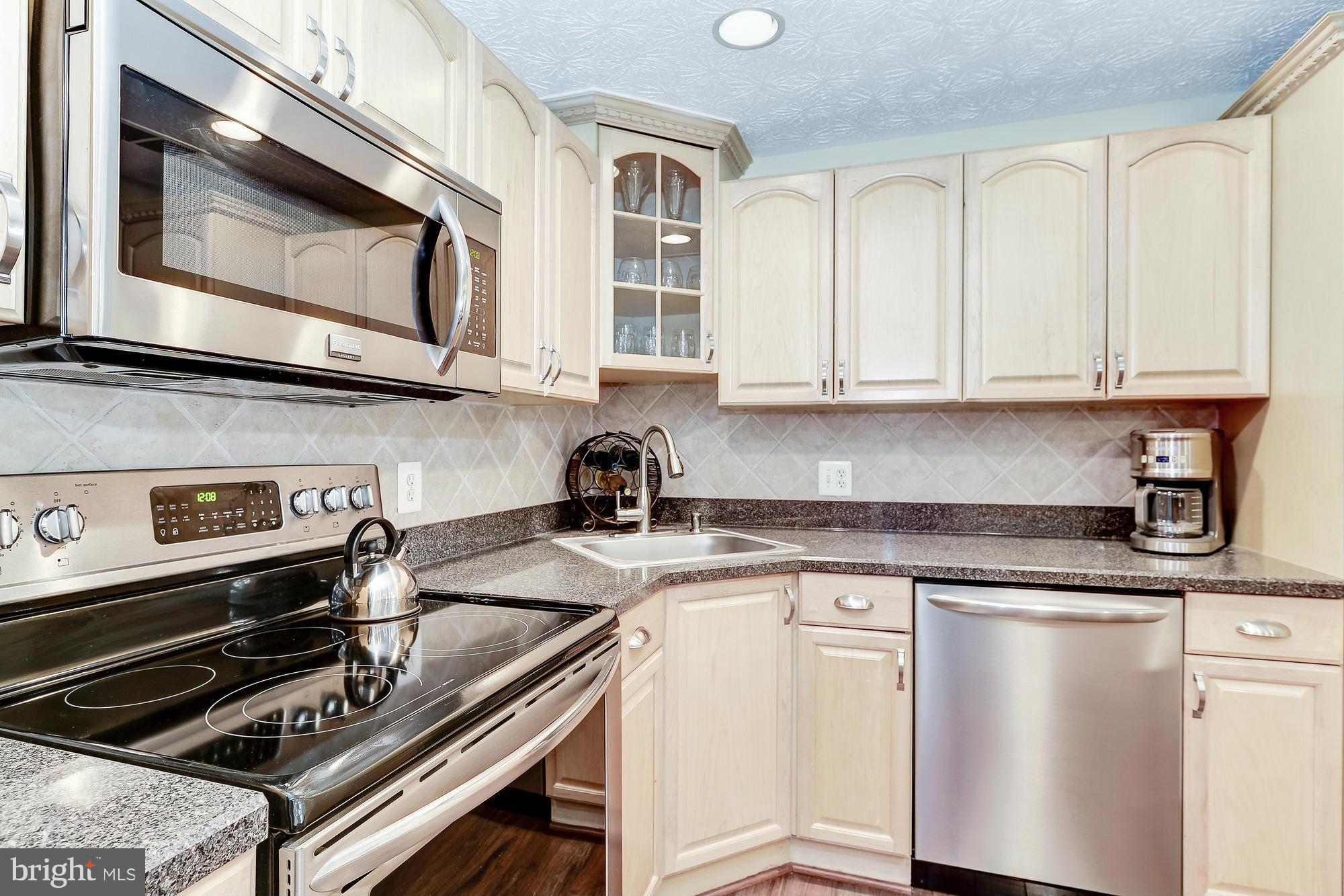 HICKORY RIDGE - Residential