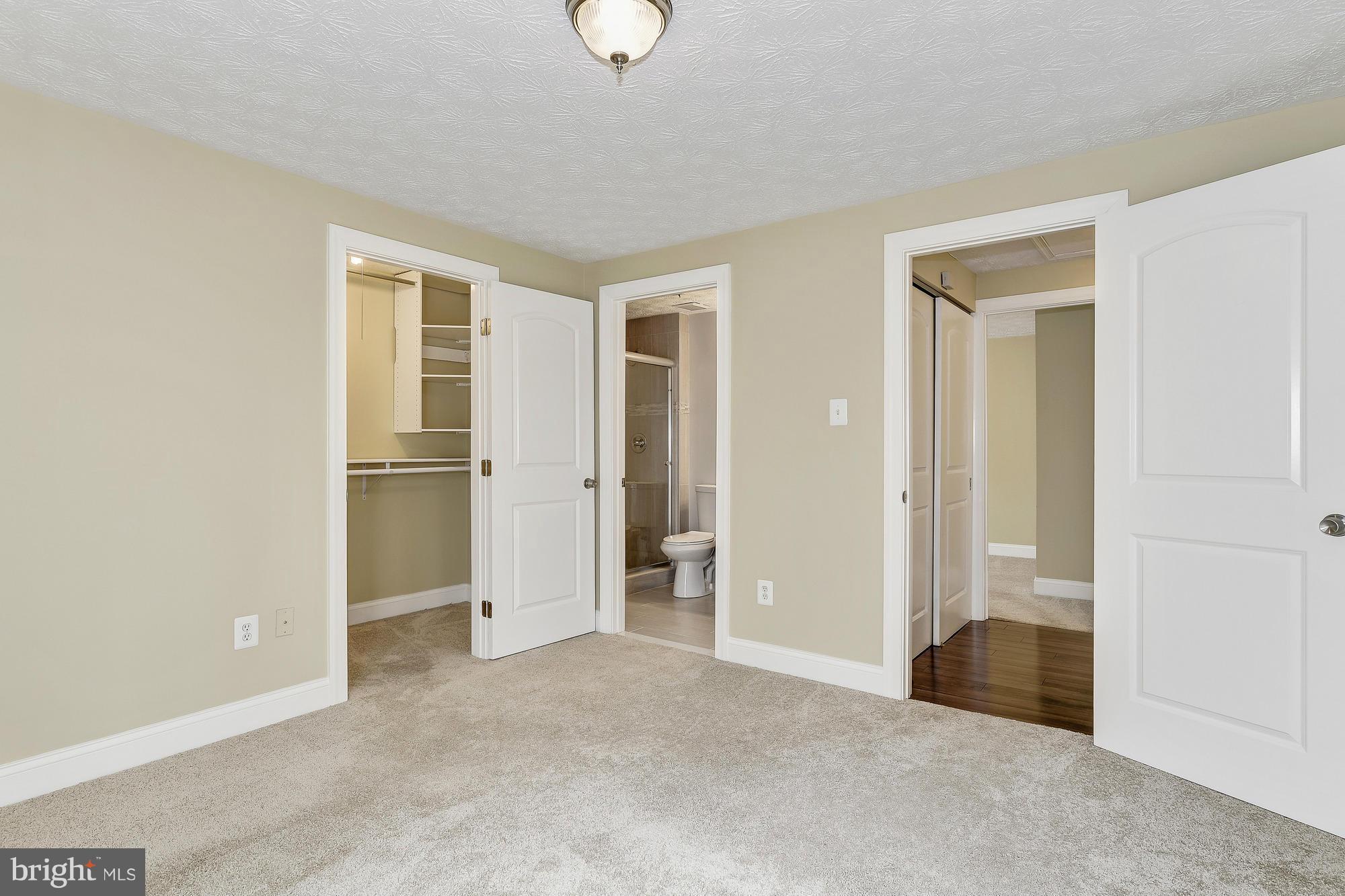 HICKORY RIDGE - Residential