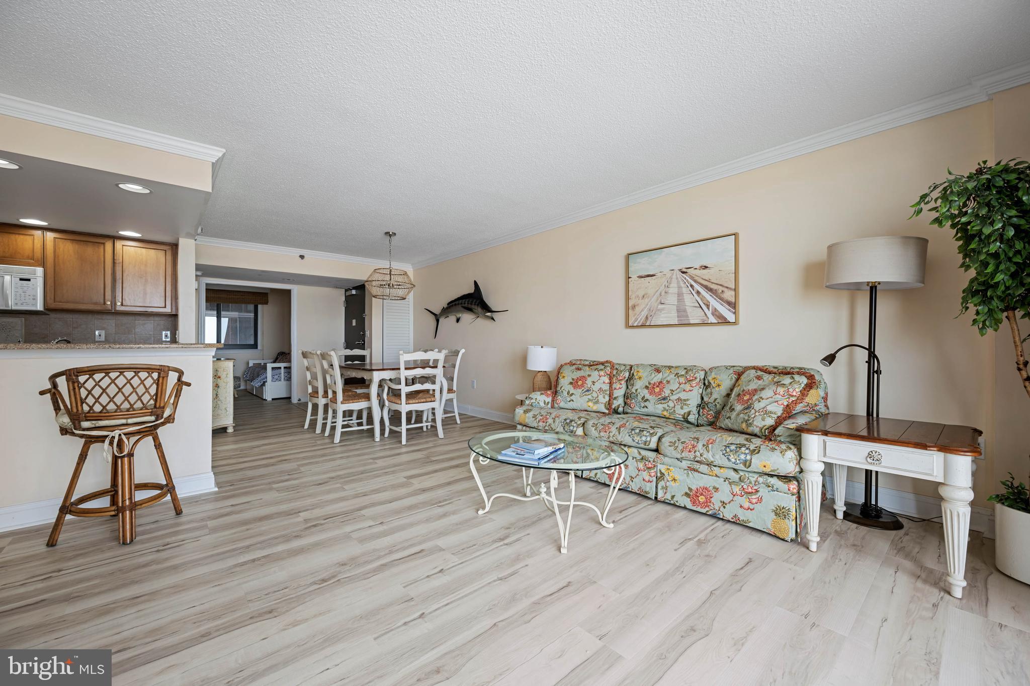 SEA COLONY EAST - Residential