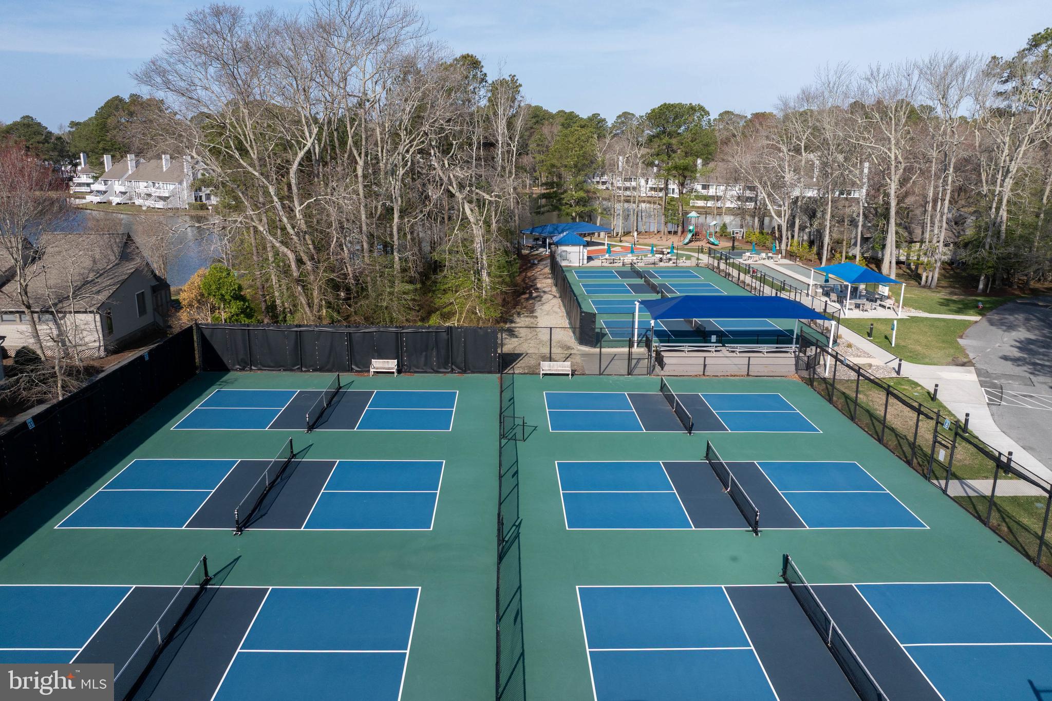 SEA COLONY EAST - Residential